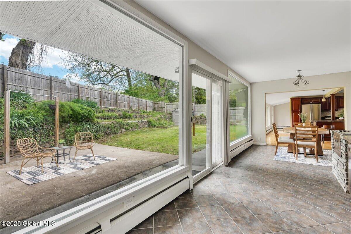 882 Obrien Avenue, Schenectady, New York image 20