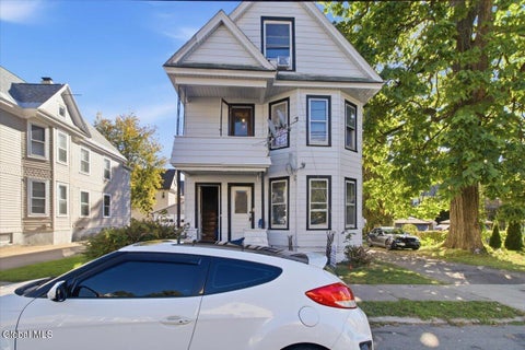 Multifamily For Sale - 387-389 Locust Avenue<br/> Amsterdam, NY 12010