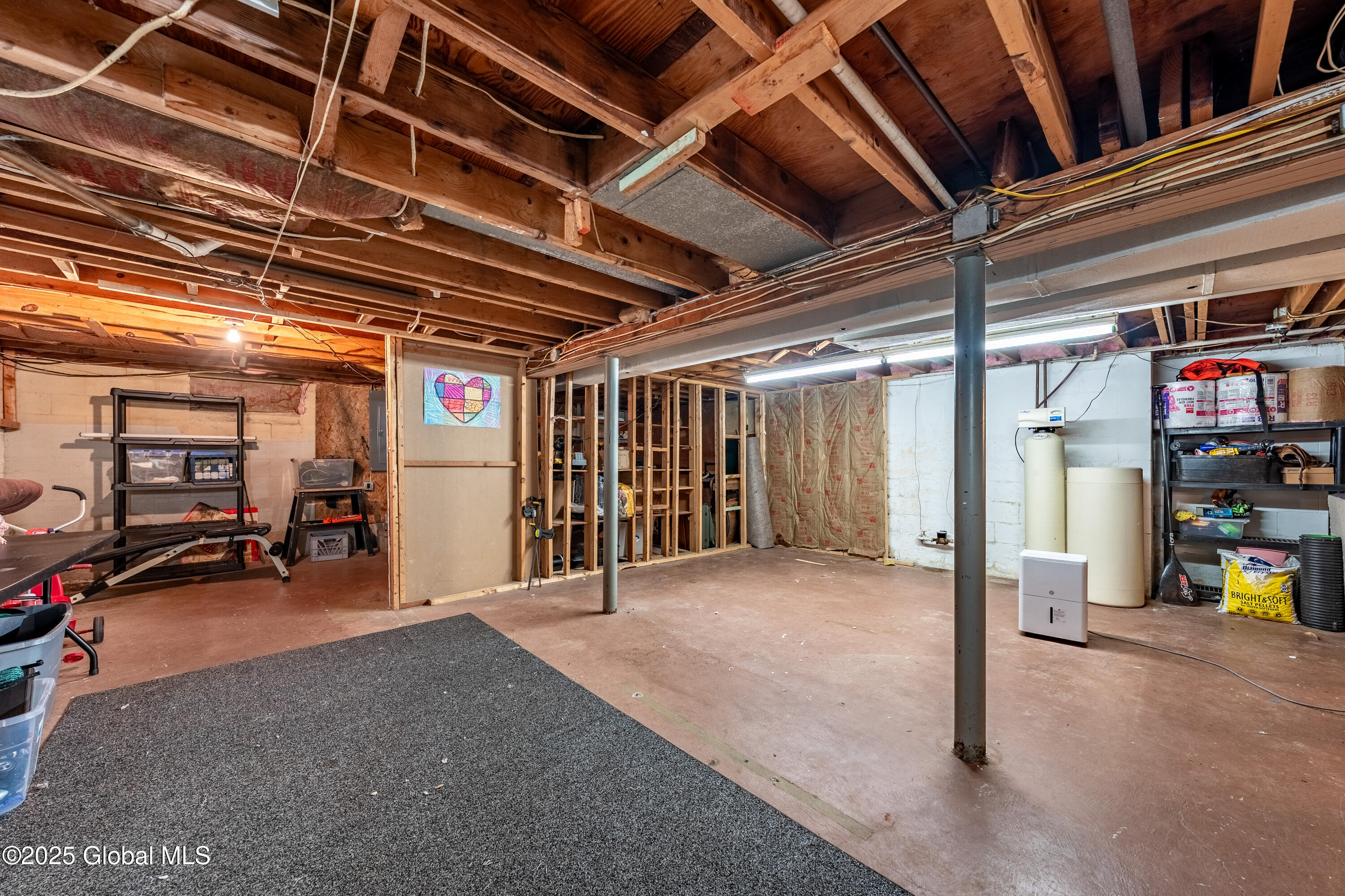 36 Damask Drive, Clifton Park, New York image 12