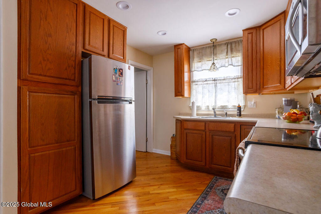 209 Whitehall Road, Albany, New York image 8