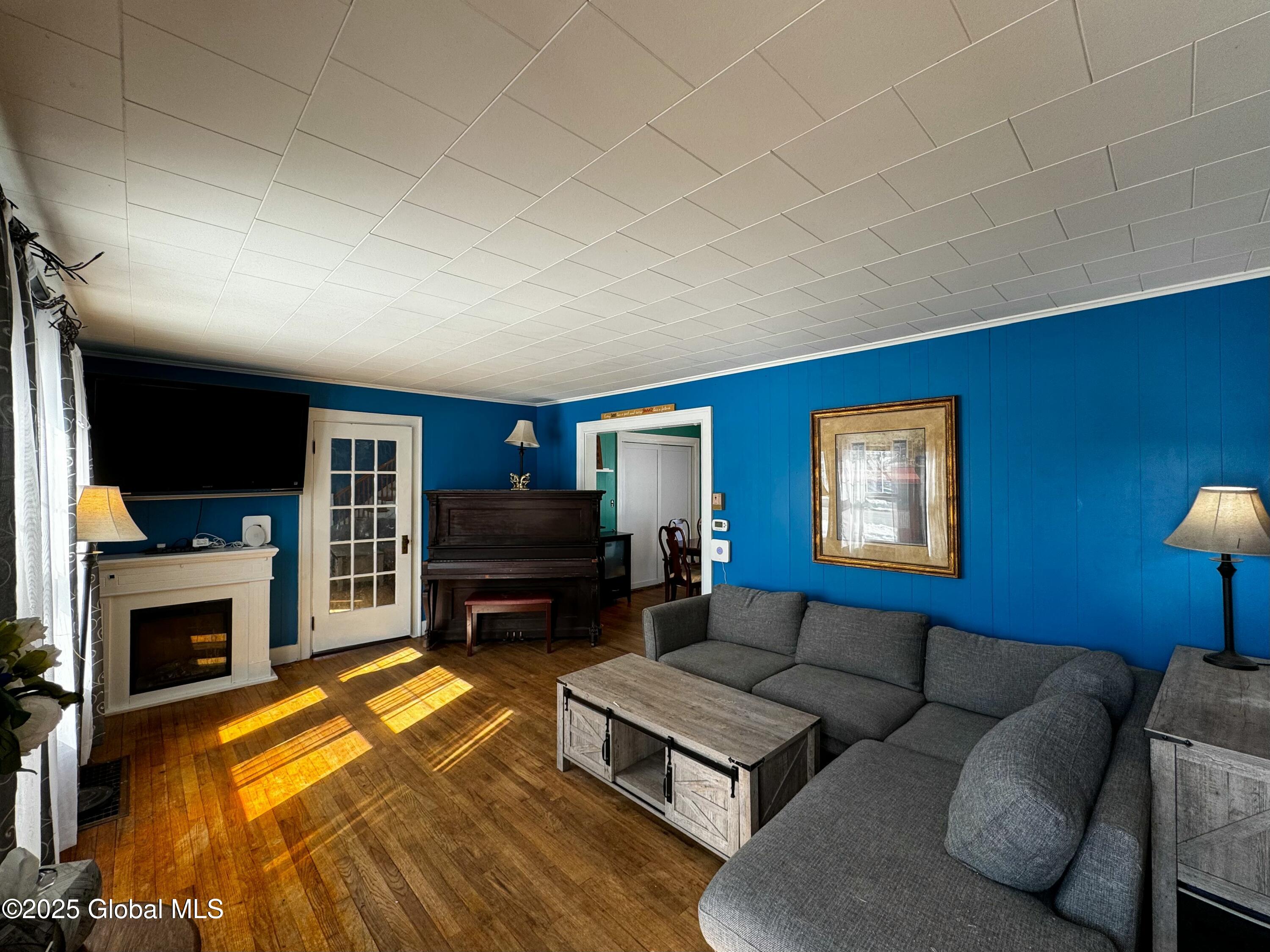 9 Ferry Boulevard, South Glens Falls, New York image 5
