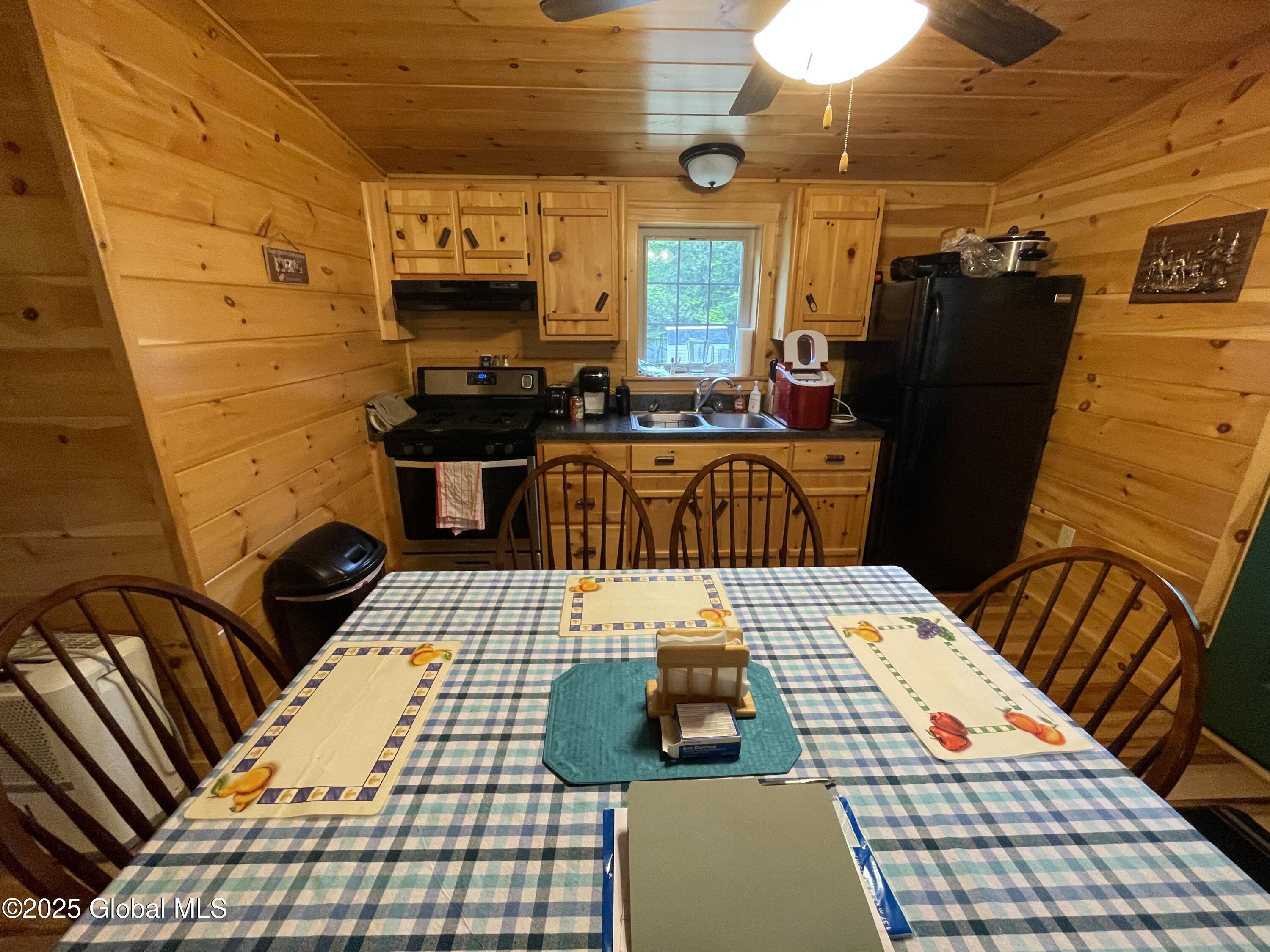 27 Chaisson Road, Newcomb, New York image 15