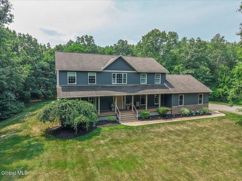 Homes For Sale - 22 Wheeler Drive<br/> Ballston Lake, NY 12019