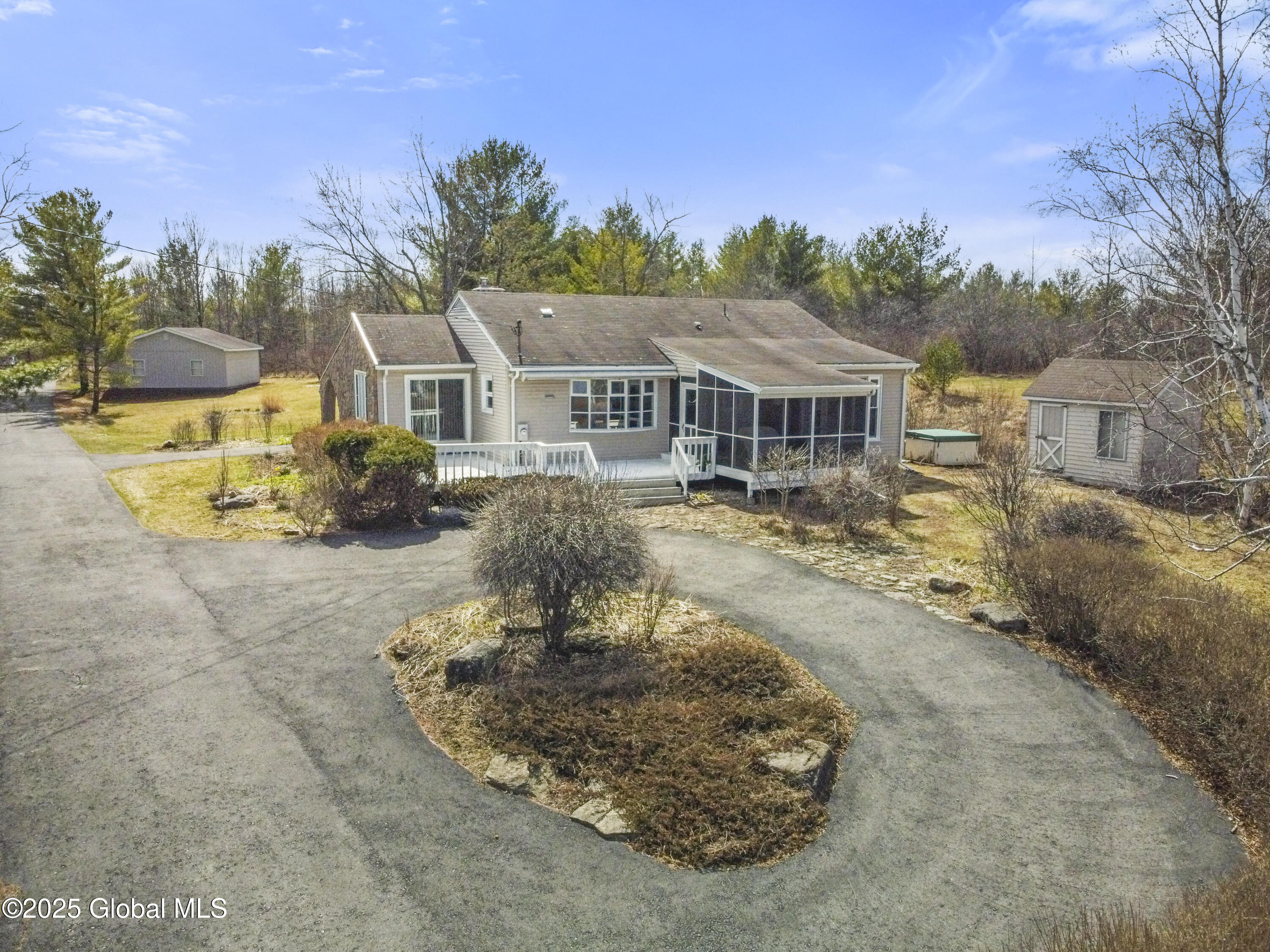 1044 Thacher Pk Road, East Berne, New York image 1