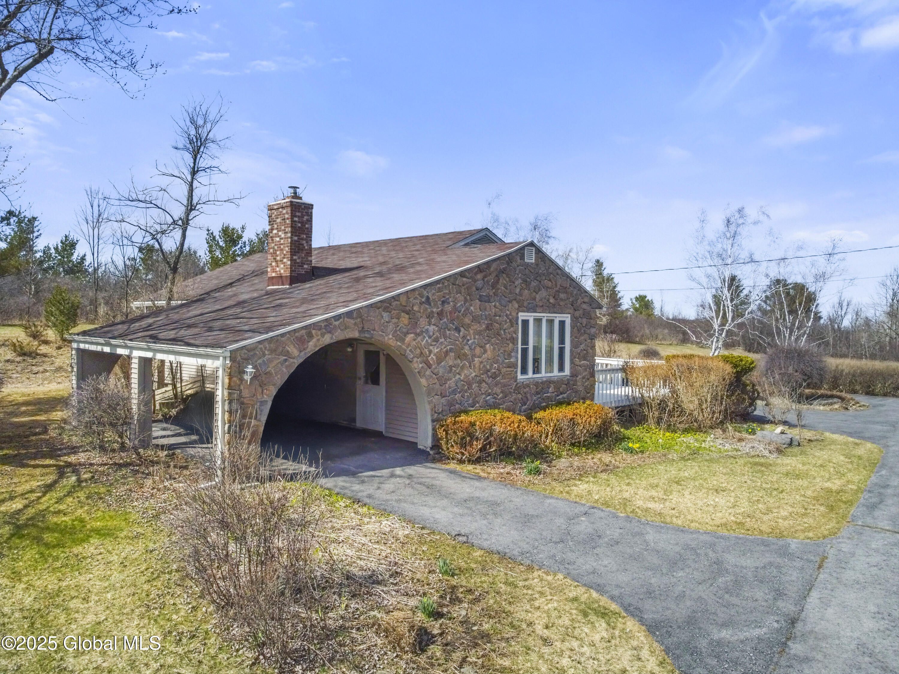 1044 Thacher Pk Road, East Berne, New York image 3