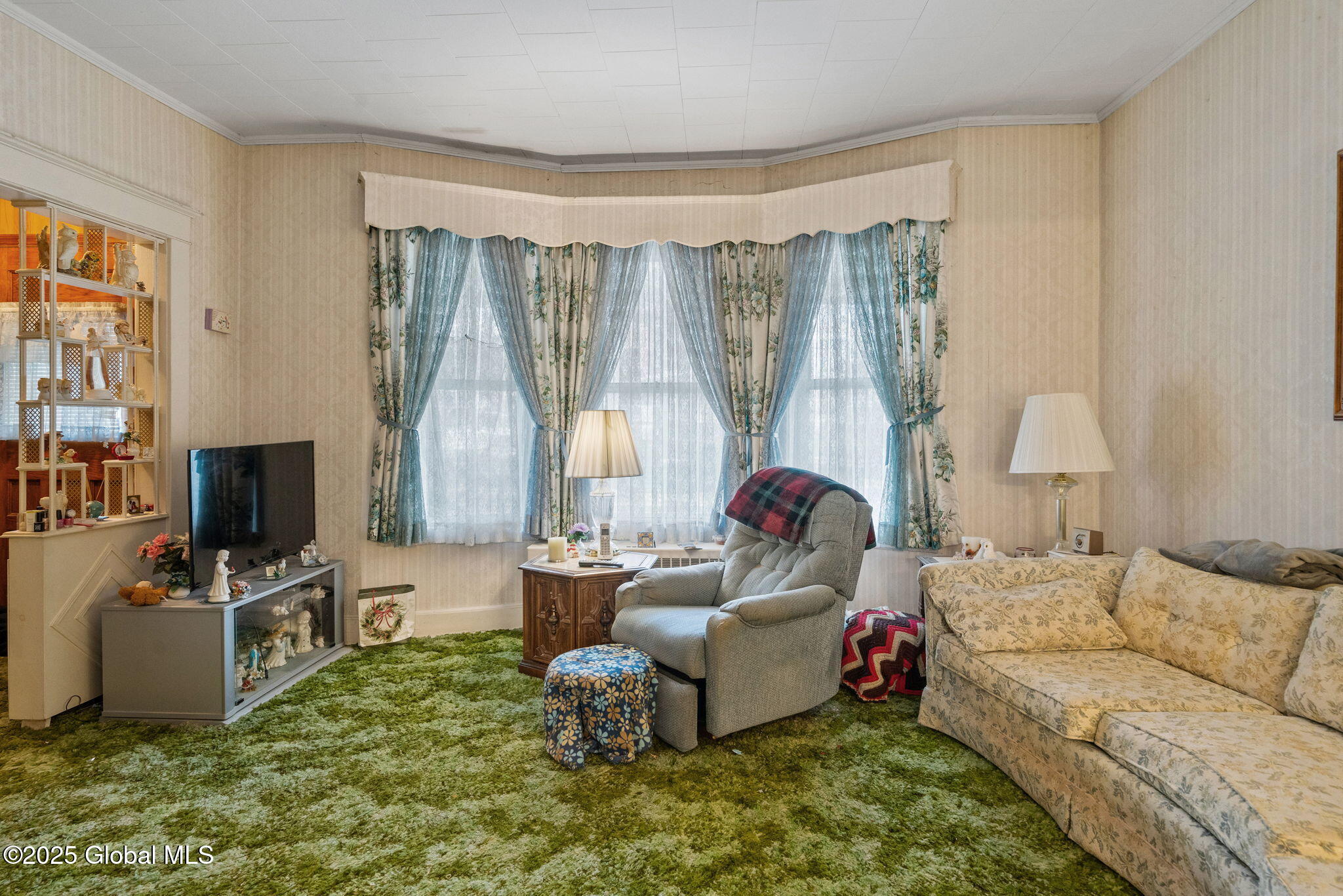 40 Mapleridge Avenue, Albany, New York image 4