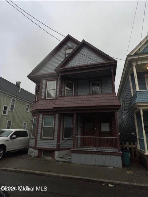 Photo of 13 Ingersoll Avenue, Schenectady, NY 12305 (MLS # 202610575)