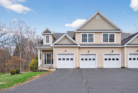 Townhouse For Sale - 29 Jordan Point Drive<br/> Troy, NY 12180