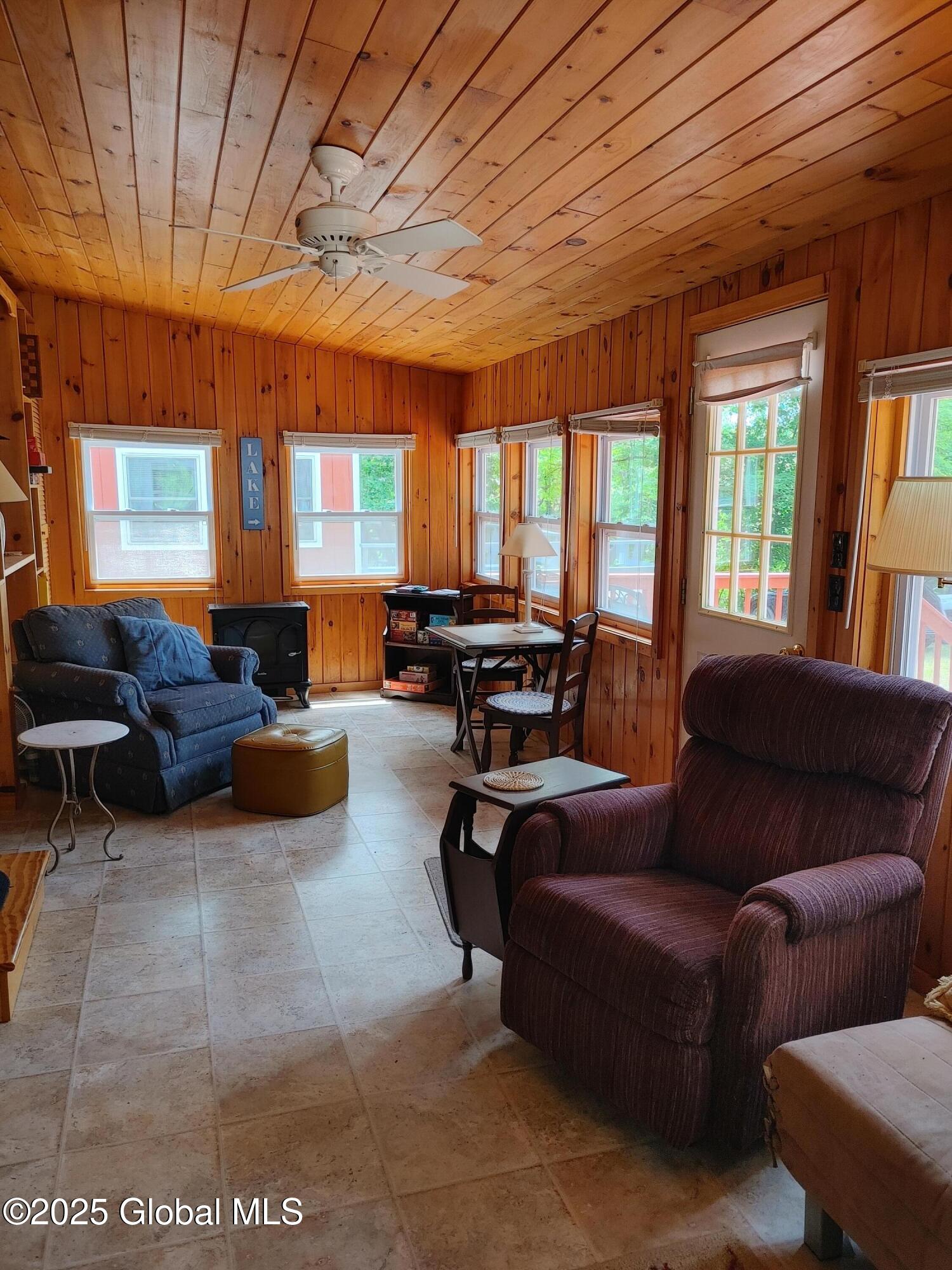 4024 Beach Lane, Putnam Station, New York image 17