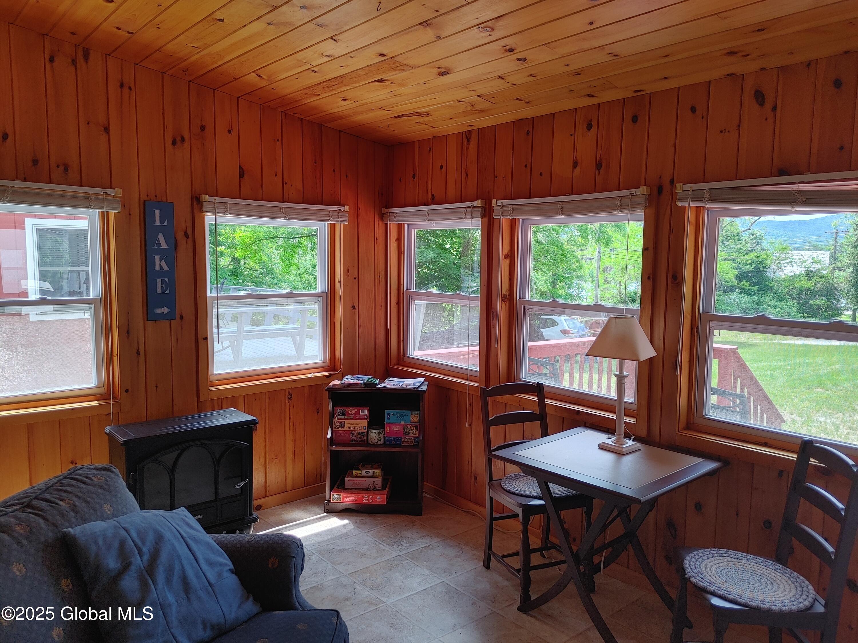 4024 Beach Lane, Putnam Station, New York image 18