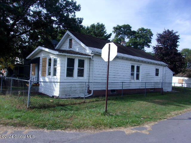 2905 Plunkett Avenue, Schenectady, New York image 2