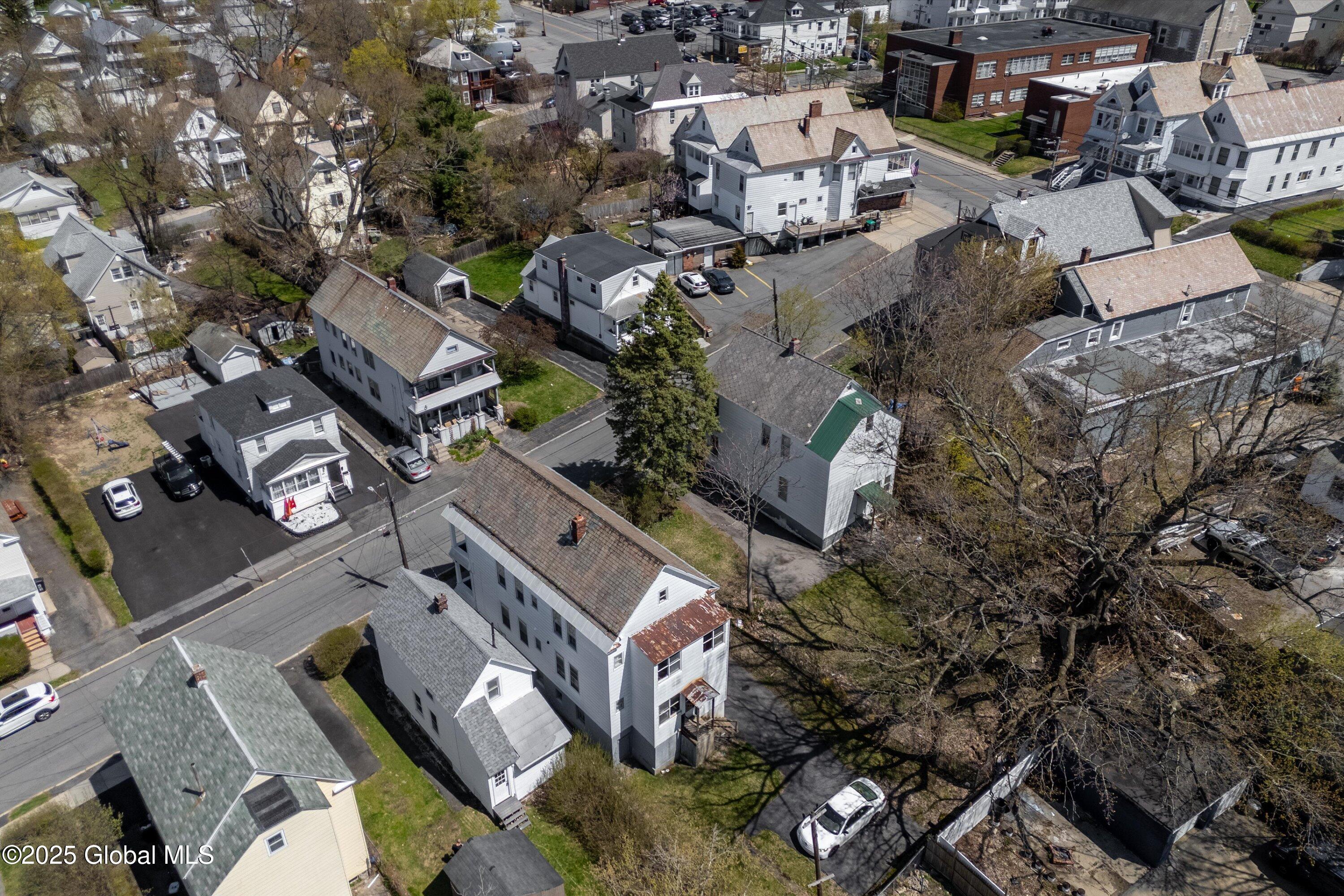 556 Clarendon Street, Schenectady, New York image 26
