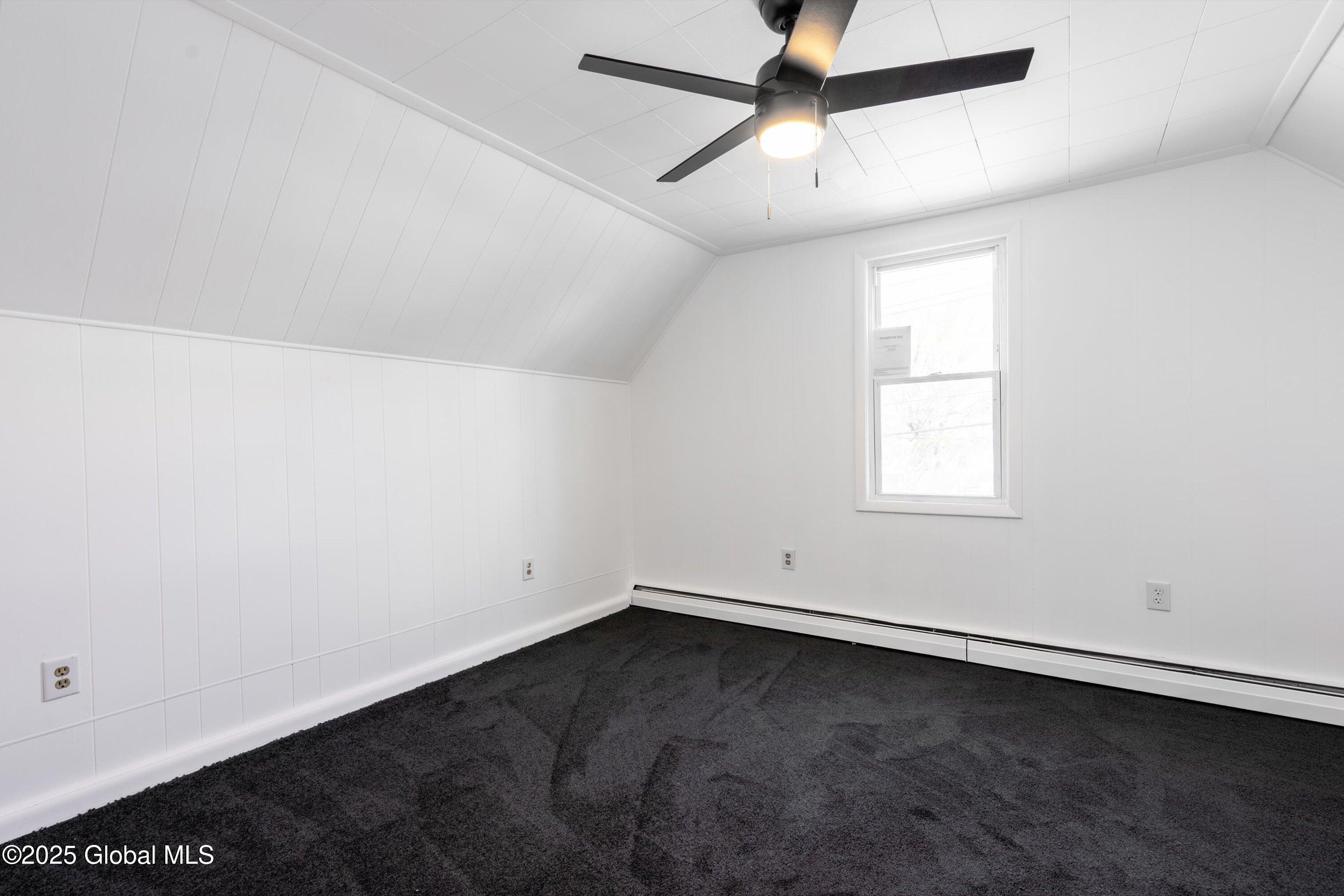 556 Clarendon Street, Schenectady, New York image 19