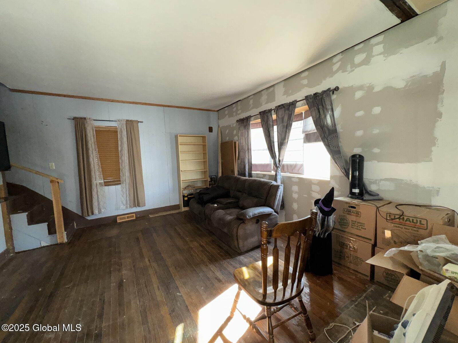 65 Park Avenue, Cohoes, New York image 16