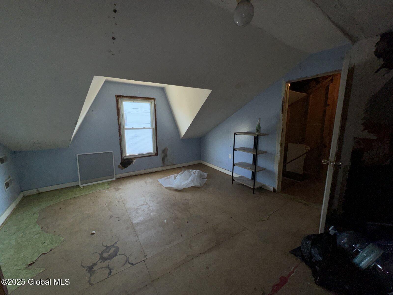 65 Park Avenue, Cohoes, New York image 34