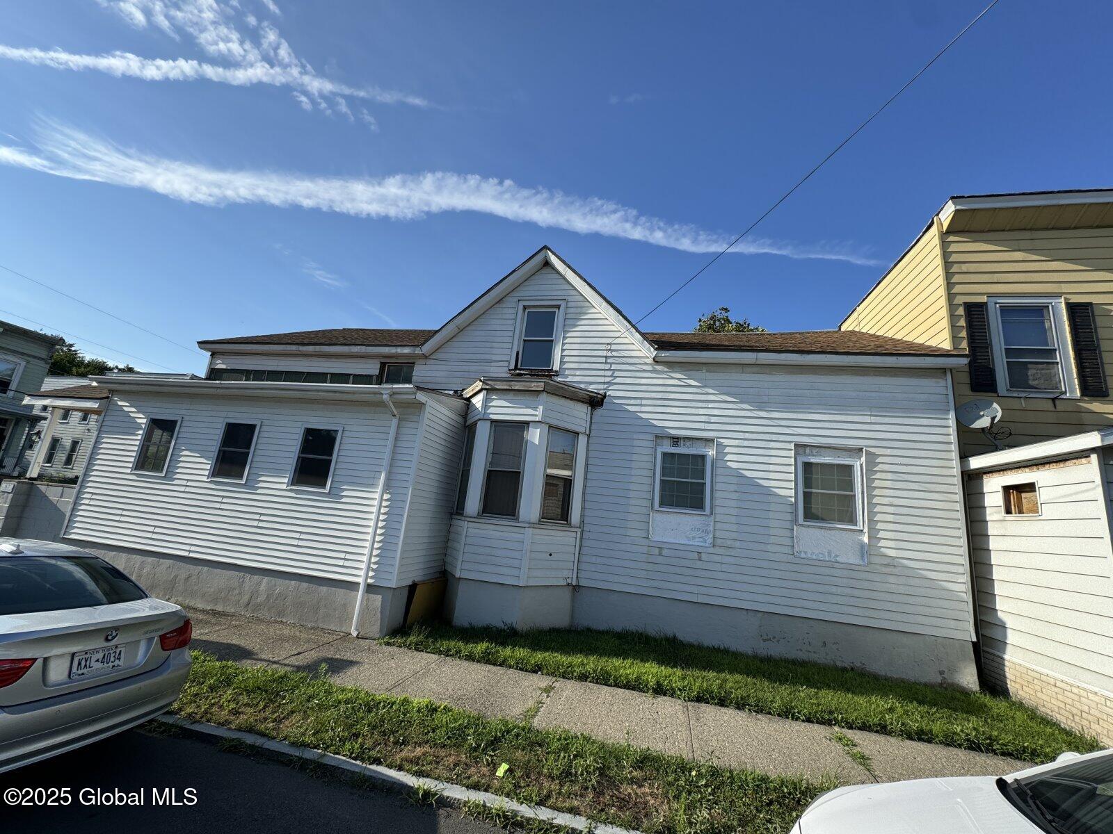65 Park Avenue, Cohoes, New York image 4