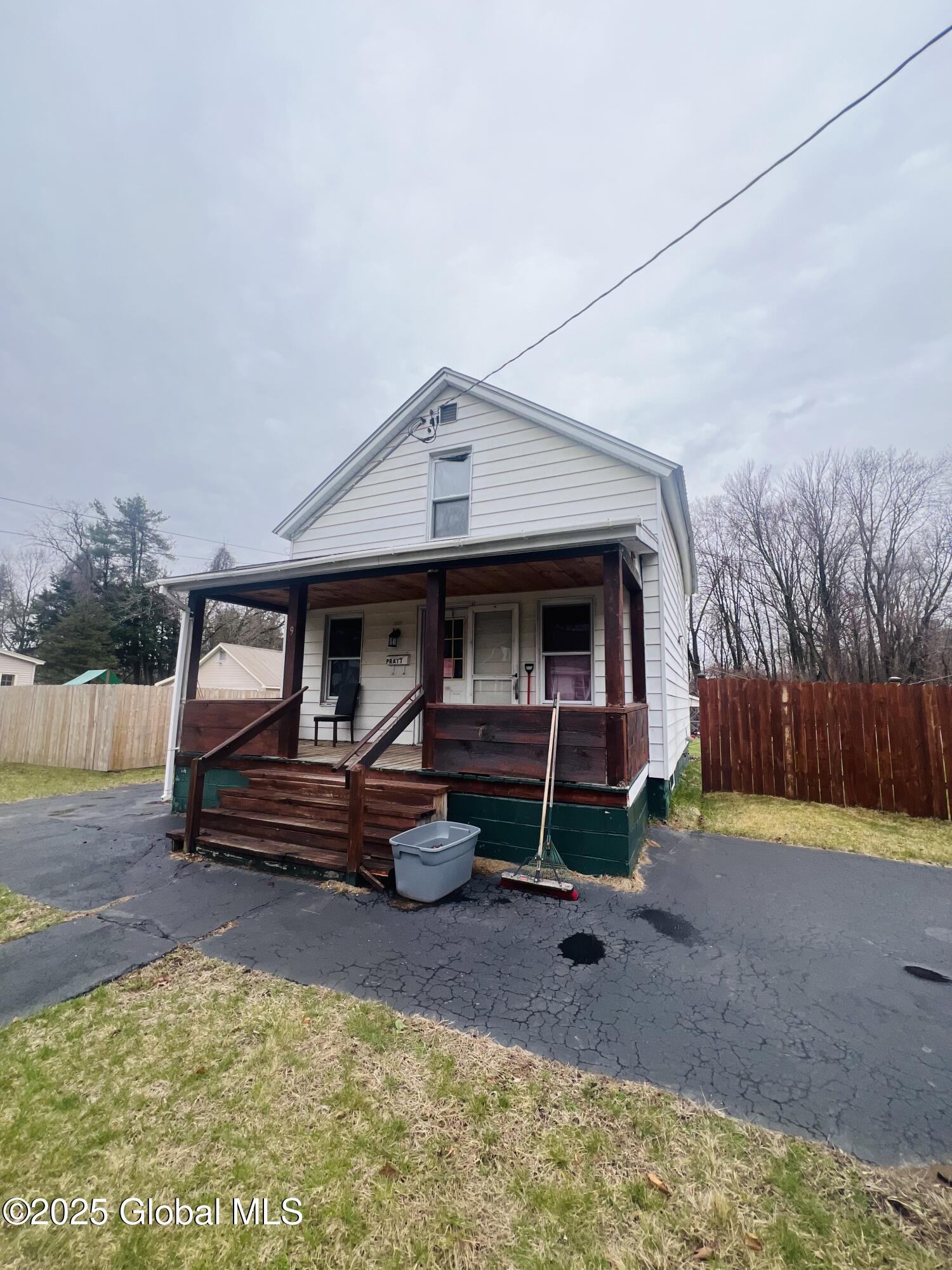 9-11 Combs Avenue, Hudson Falls, New York image 1