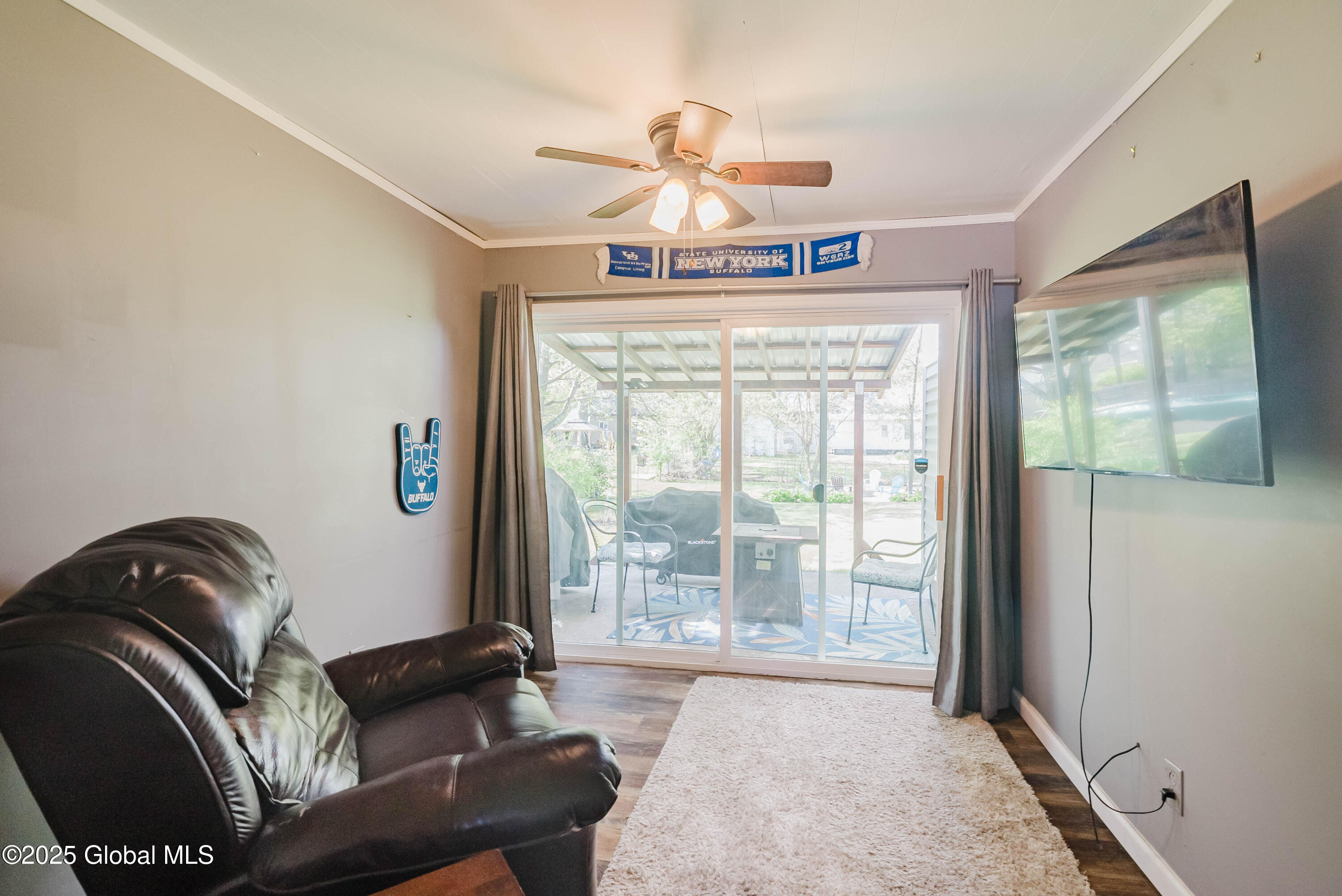 2081 Chepstow Road, Schenectady, New York image 24