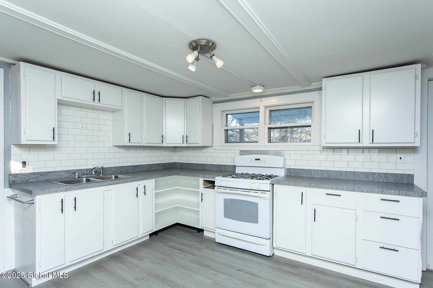 2-4 Pine Street, Hudson Falls, New York image 7