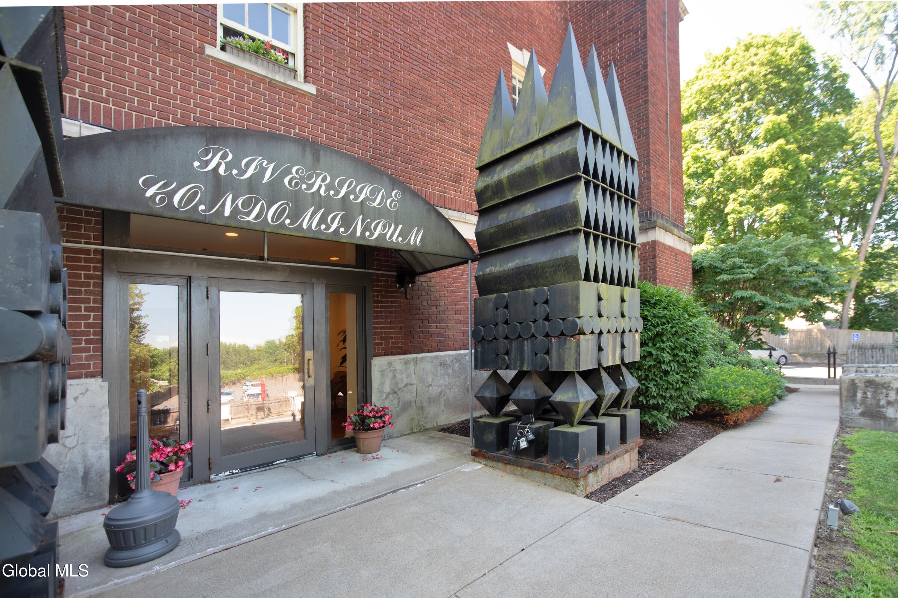 137 Front Street APT 203
