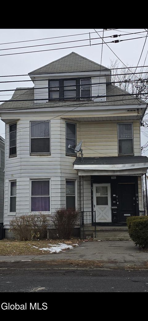 Photo of 71 N Brandywine Avenue, Schenectady, NY 12307 (MLS # 202531024)