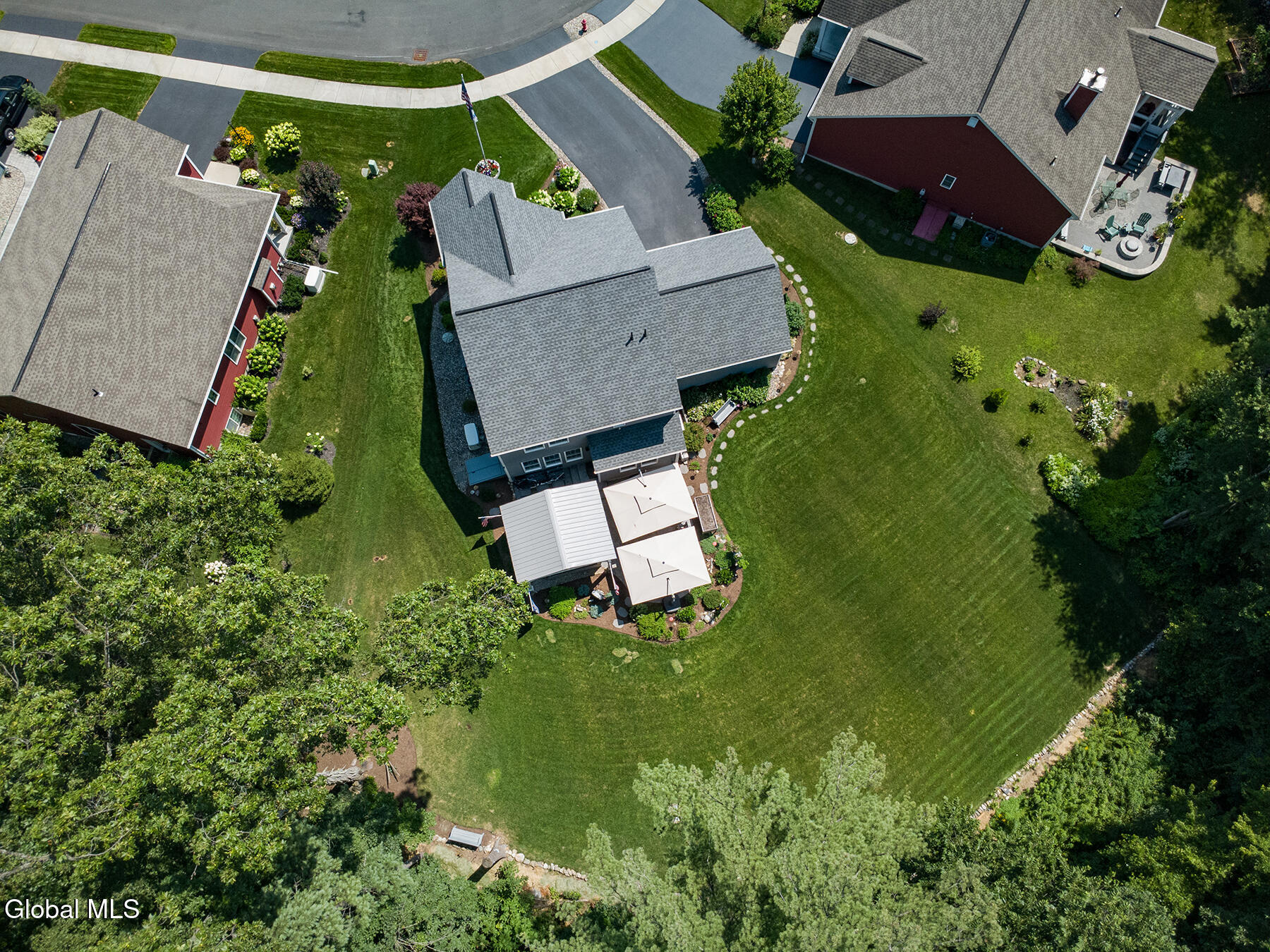 Round Lake, New York 12151, United States, 3 Bedrooms Bedrooms, ,3 BathroomsBathrooms,Residential,Pending,188587