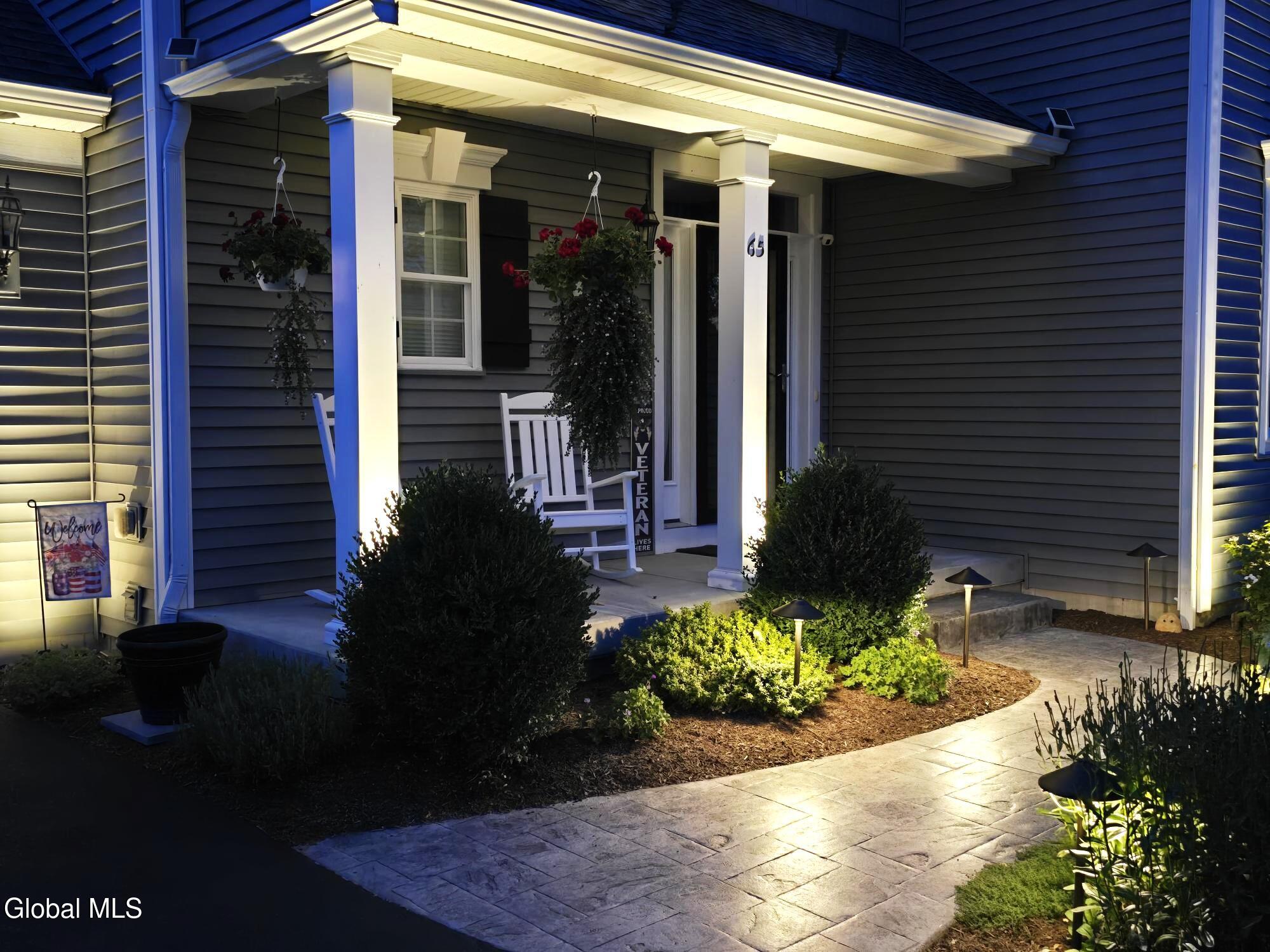 Round Lake, New York 12151, United States, 3 Bedrooms Bedrooms, ,3 BathroomsBathrooms,Residential,Pending,188587