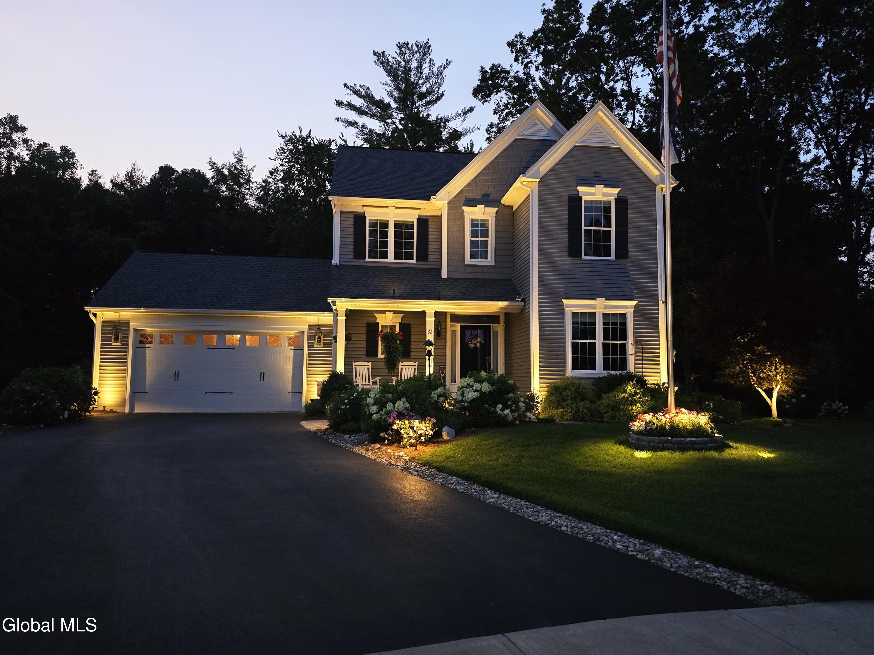 Round Lake, New York 12151, United States, 3 Bedrooms Bedrooms, ,3 BathroomsBathrooms,Residential,Pending,188587