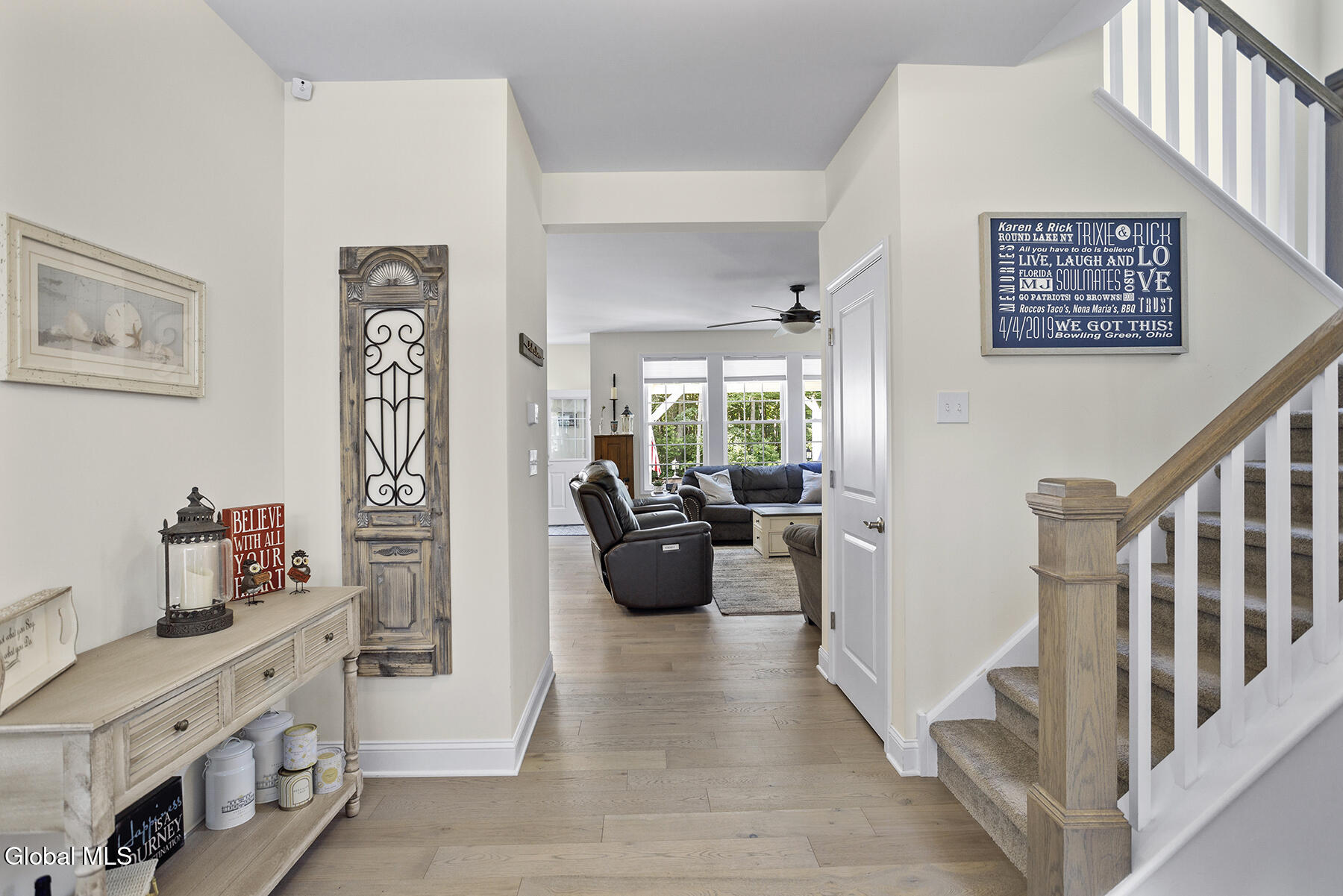 Round Lake, New York 12151, United States, 3 Bedrooms Bedrooms, ,3 BathroomsBathrooms,Residential,Pending,188587