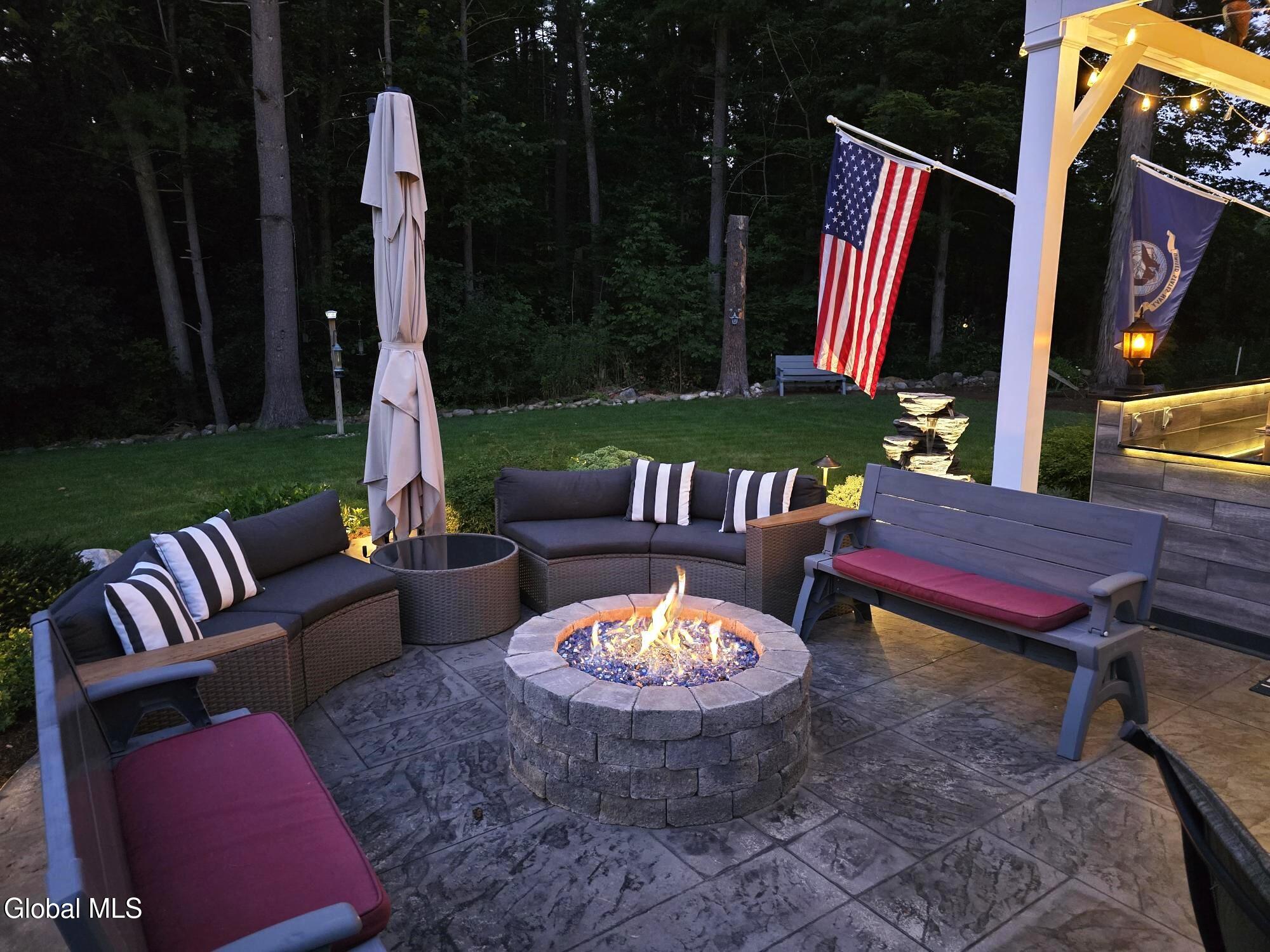 Round Lake, New York 12151, United States, 3 Bedrooms Bedrooms, ,3 BathroomsBathrooms,Residential,Pending,188587