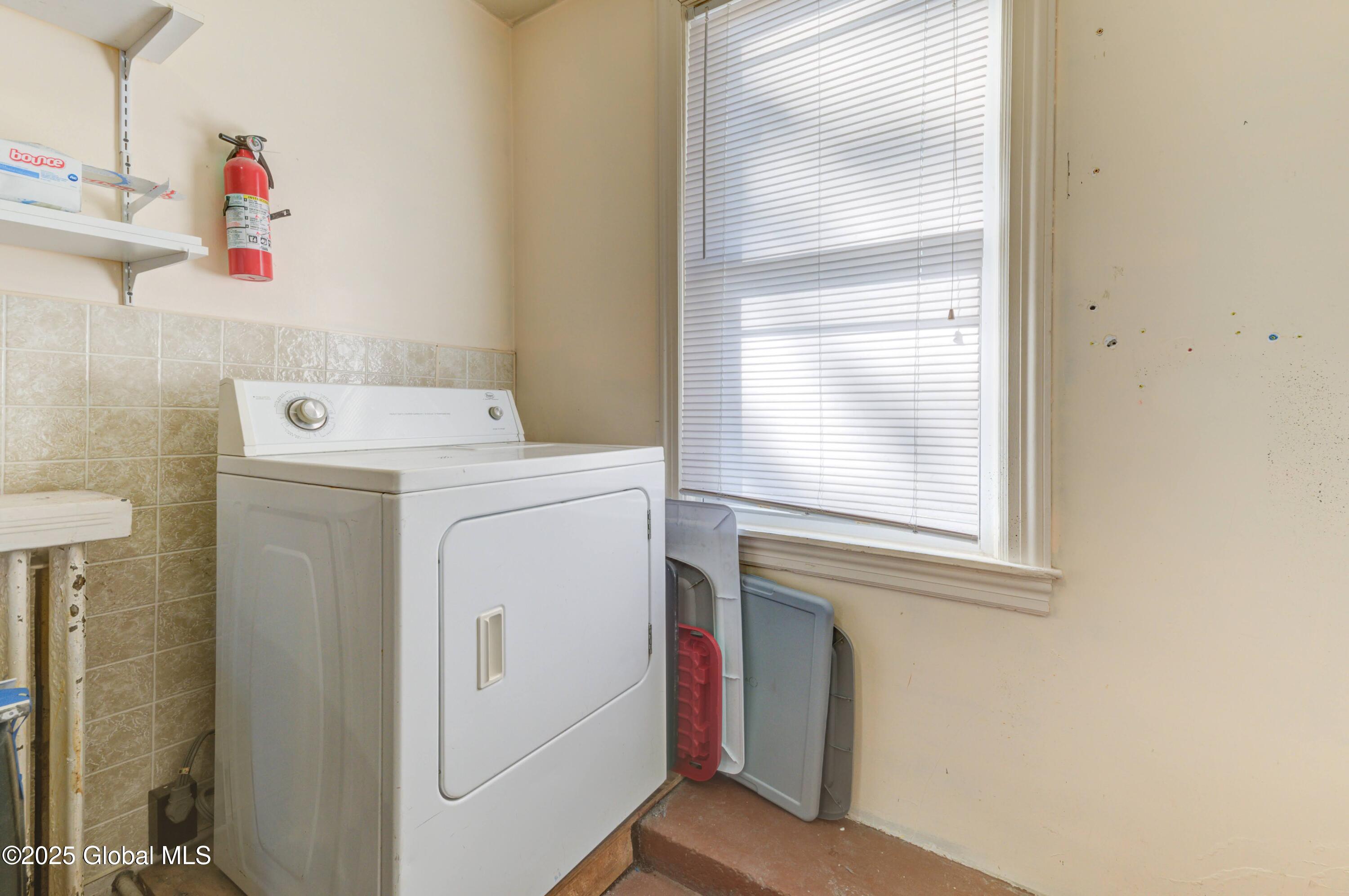 4 Hamilton Place, Cohoes, New York image 32