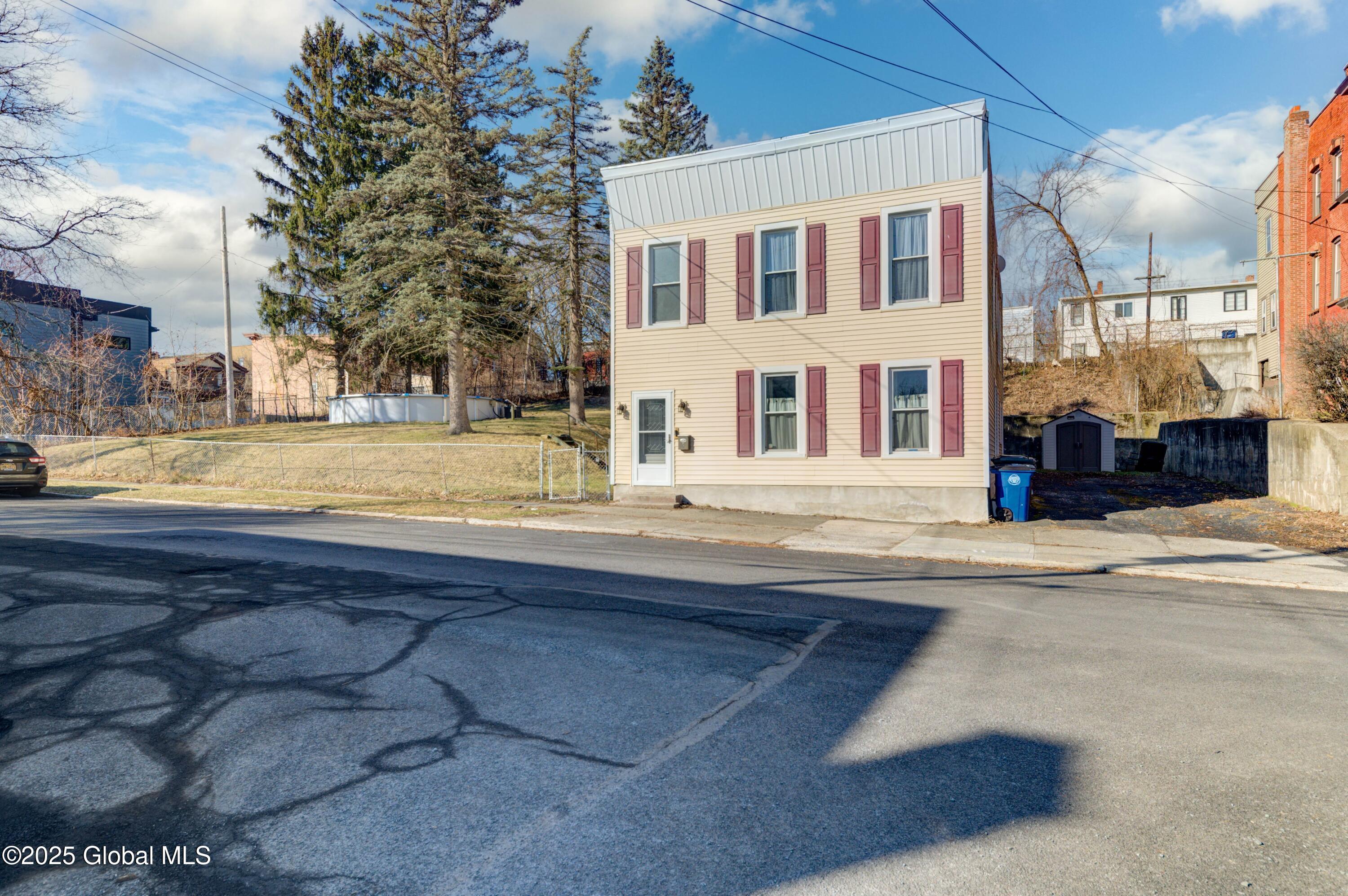 4 Hamilton Place, Cohoes, New York image 4