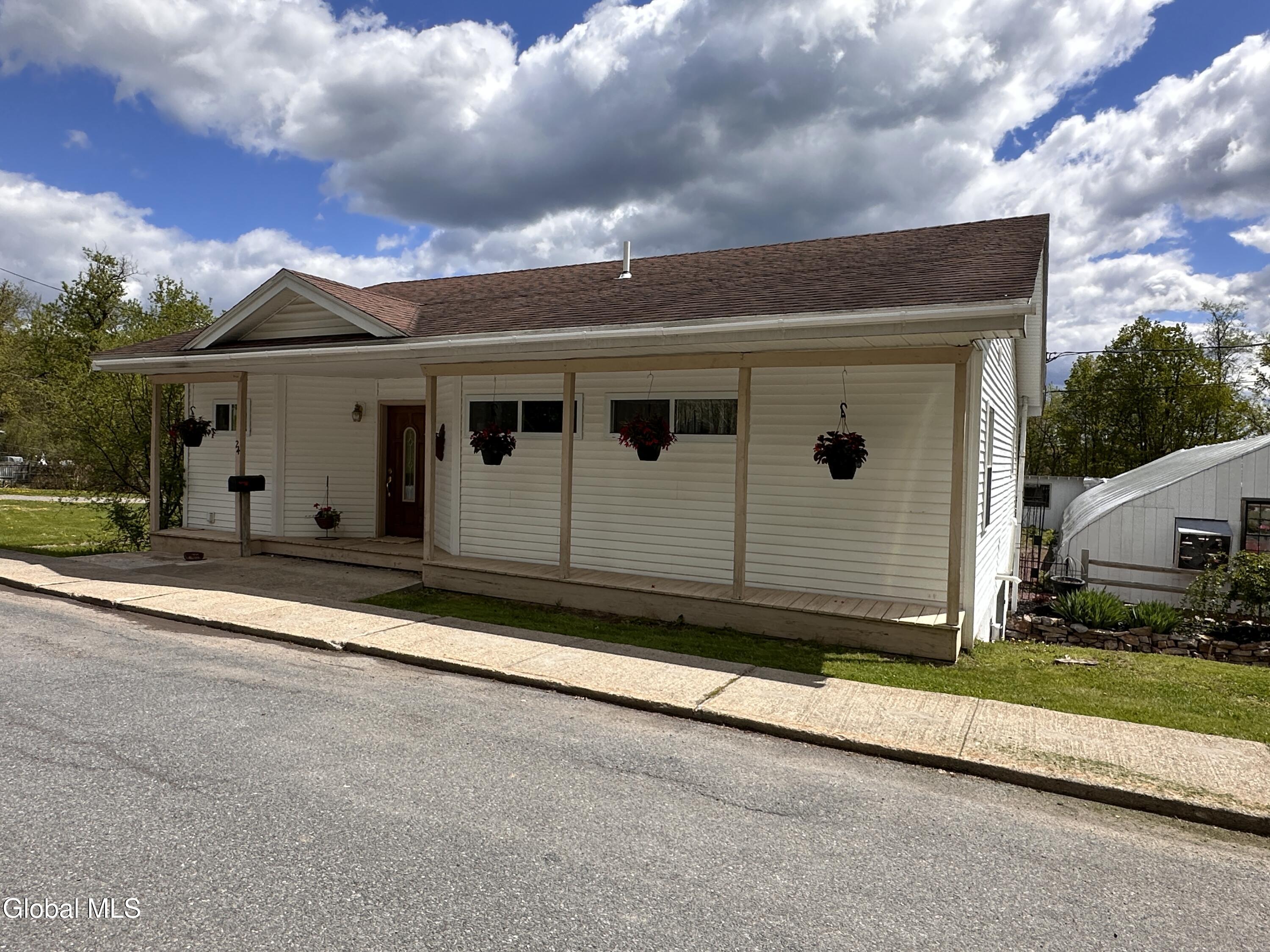 24 Mount Hope Avenue