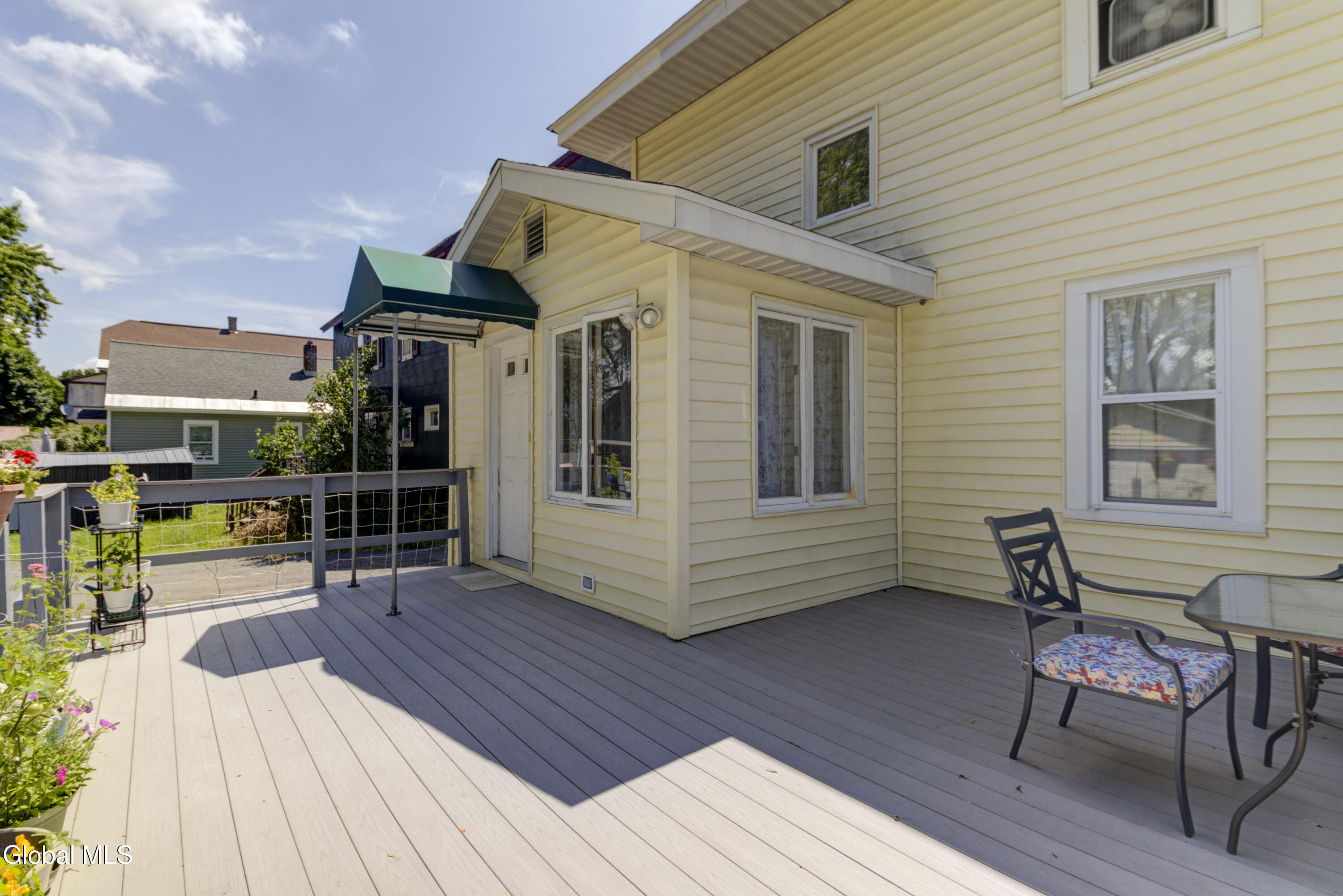 13 Newman Street