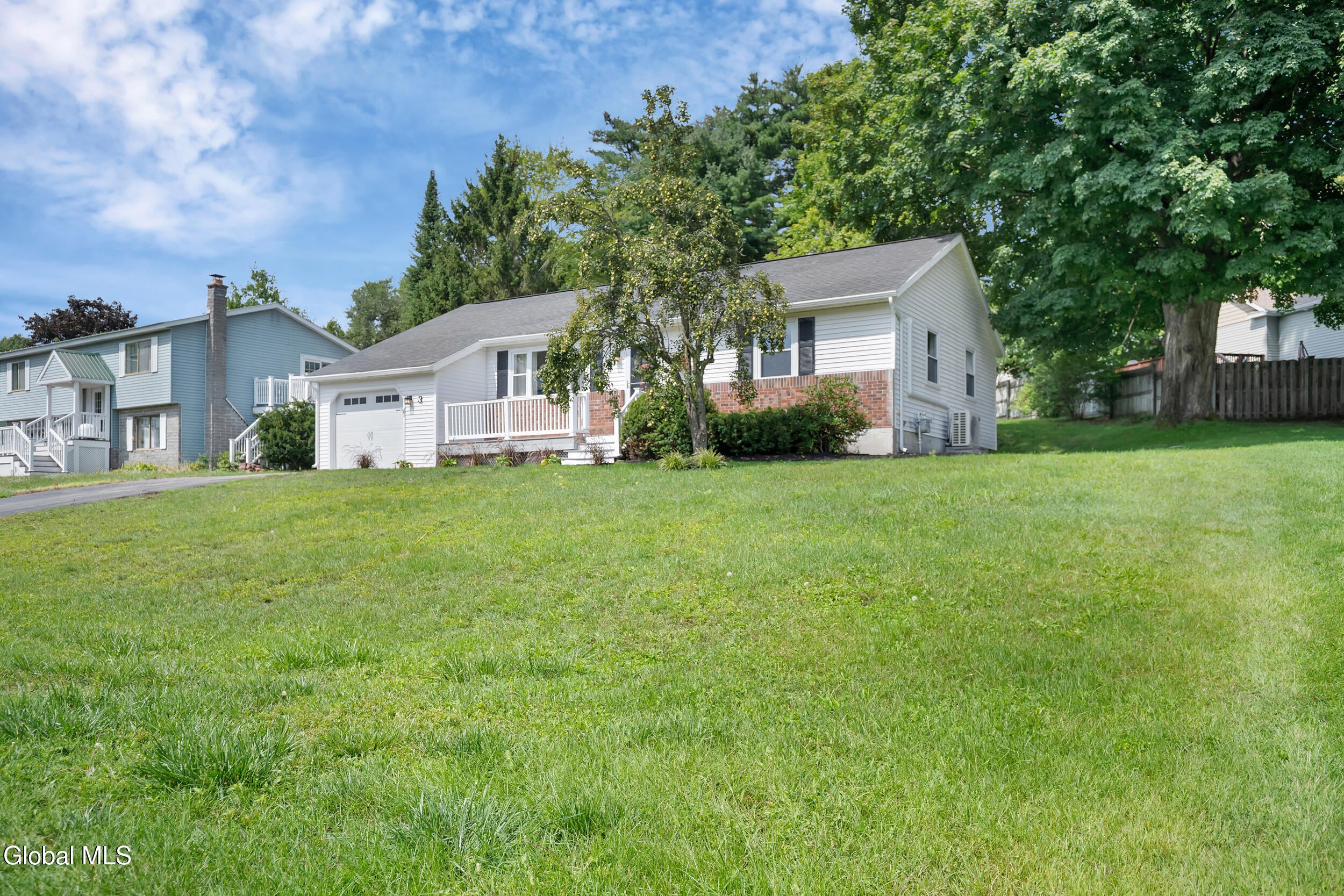 3 Colonial Court