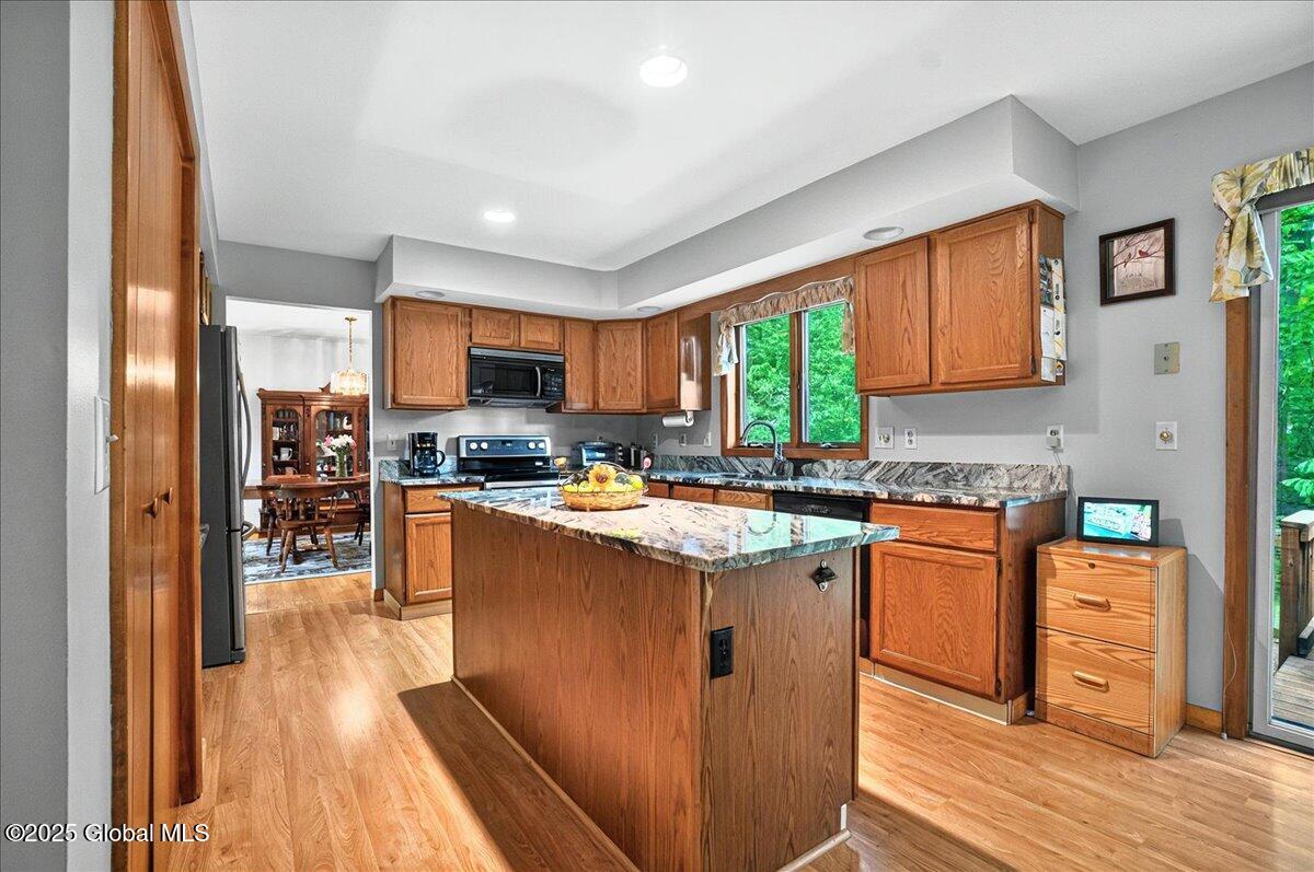 3 W Berkshire Drive #W, Clifton Park, New York image 15