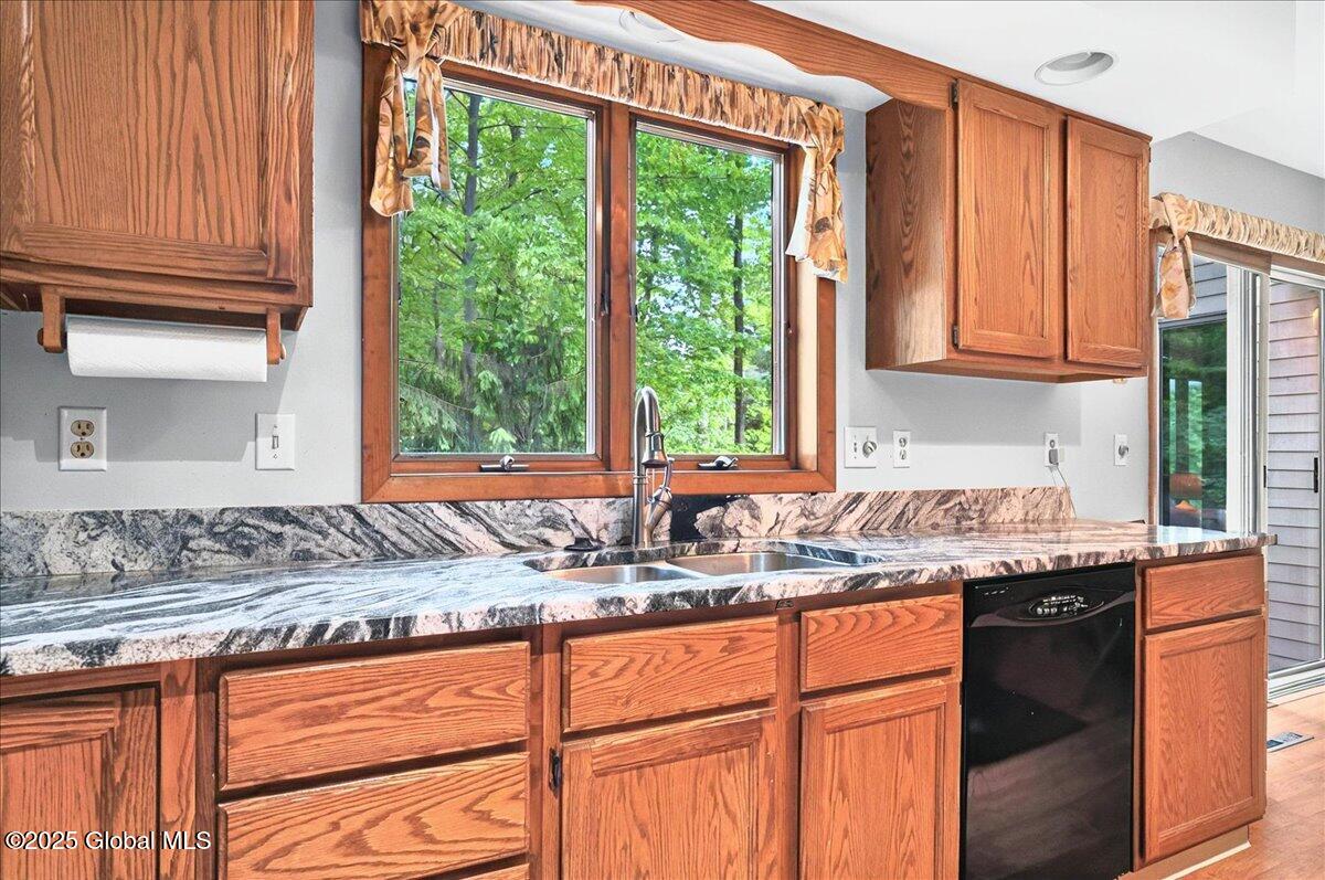 3 W Berkshire Drive #W, Clifton Park, New York image 17