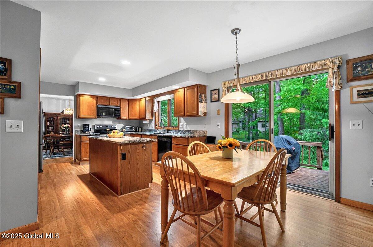 3 W Berkshire Drive #W, Clifton Park, New York image 22