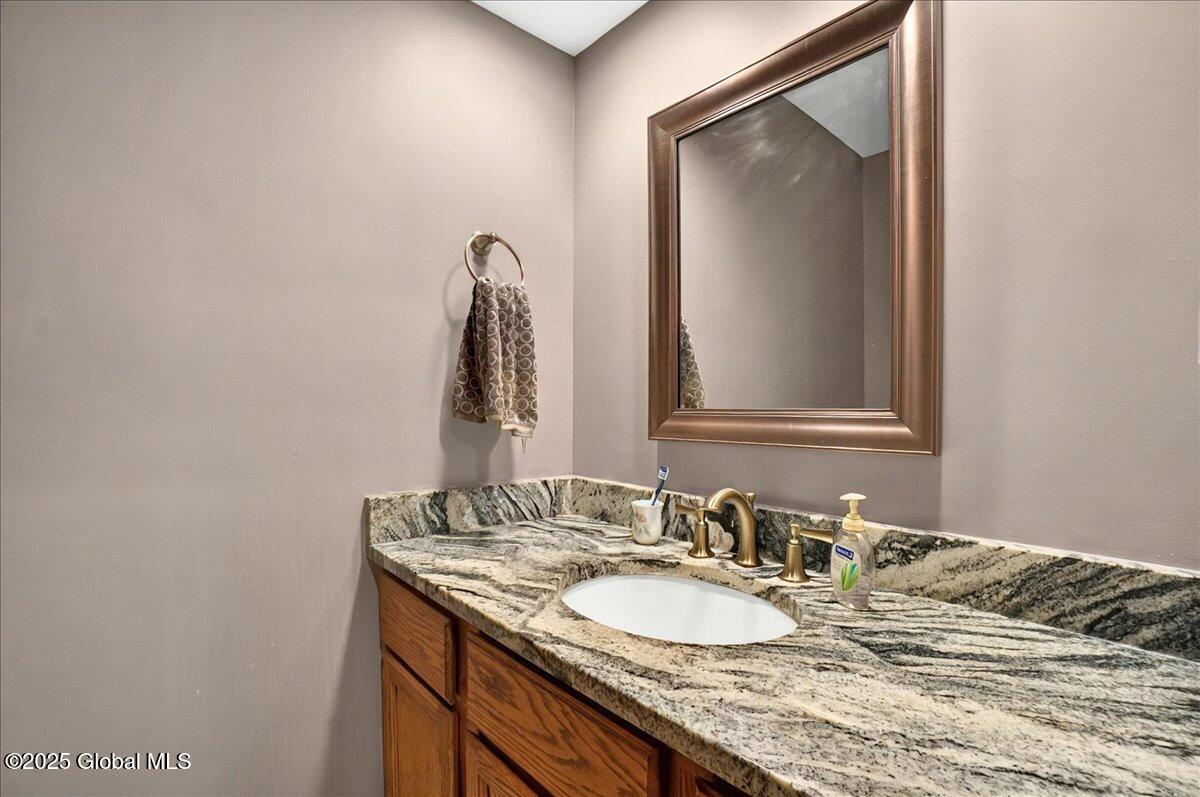 3 W Berkshire Drive #W, Clifton Park, New York image 40