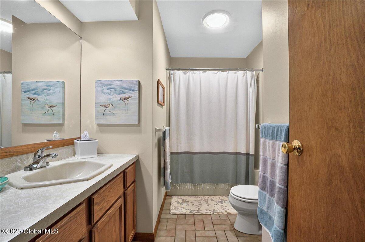 3 W Berkshire Drive #W, Clifton Park, New York image 32