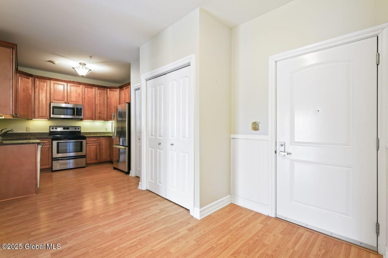 8 Wall Street #APT 227, Clifton Park, New York image 7