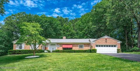 Photo for 5 Sage Hill Lane
