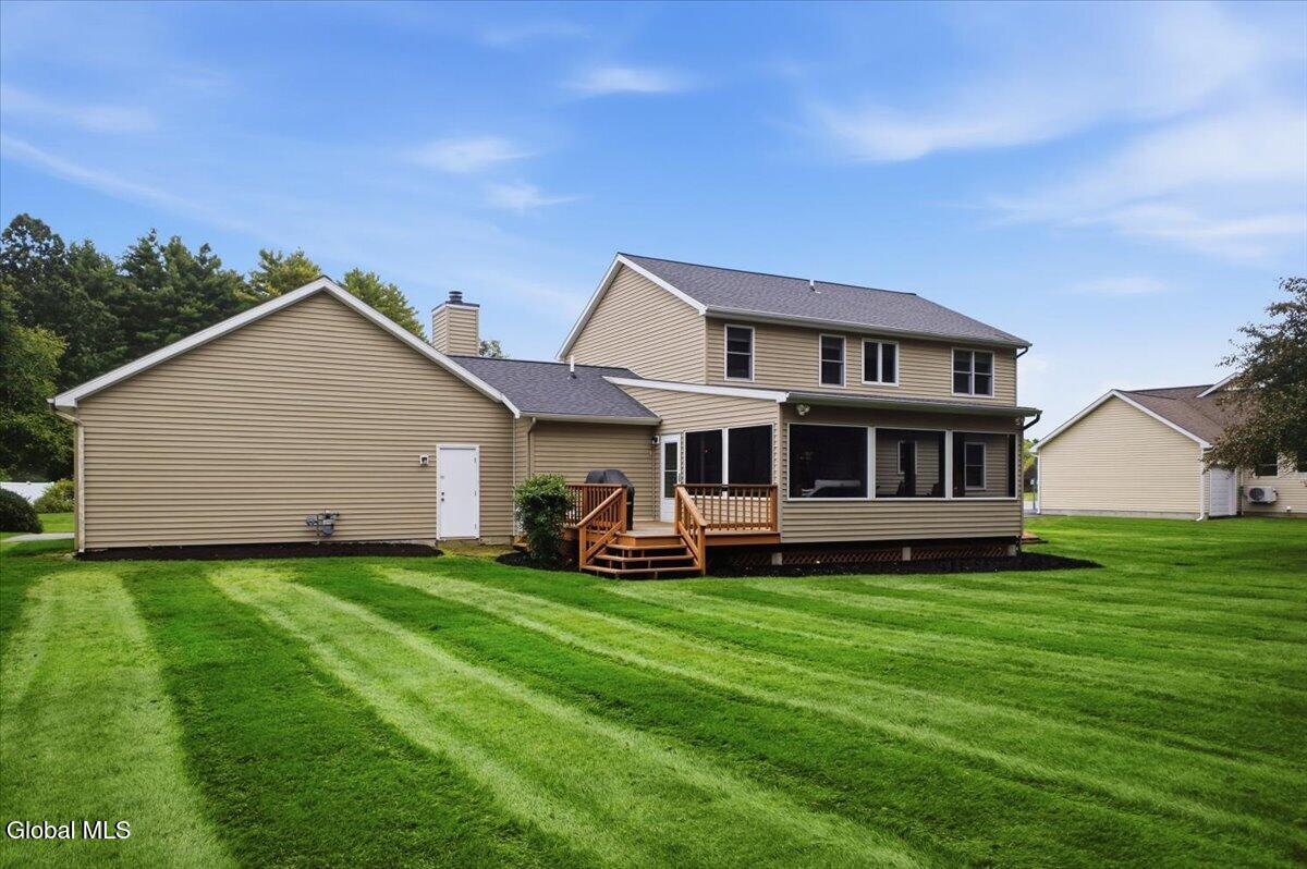 75 Farr Lane