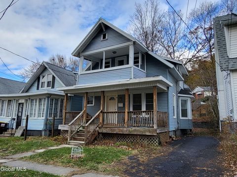 Photo of 9 Putnam Street, Troy, NY 12180 (MLS # 202529694)