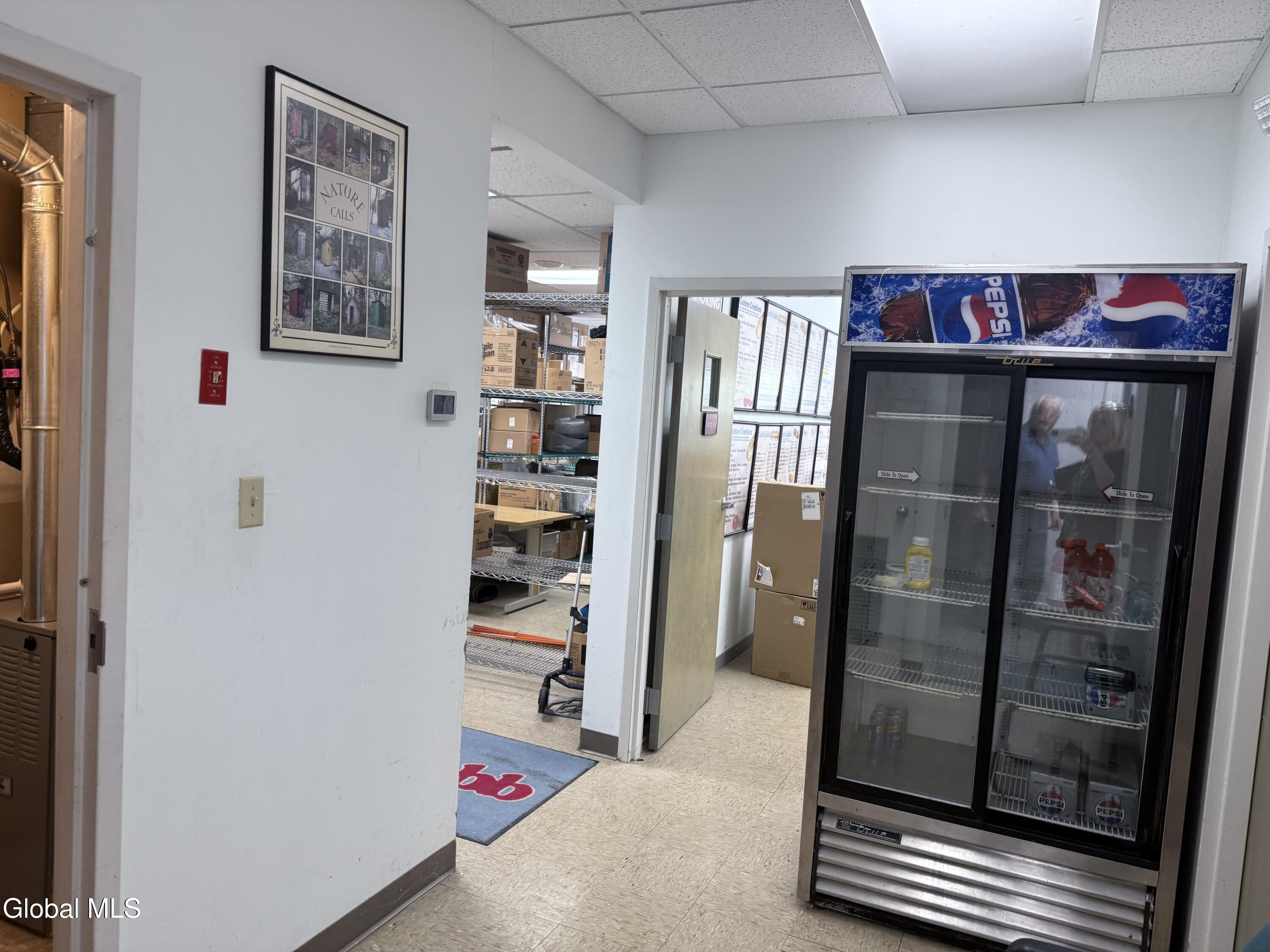 Cohoes, New York 12047, United States, ,Commercial,Active,212894