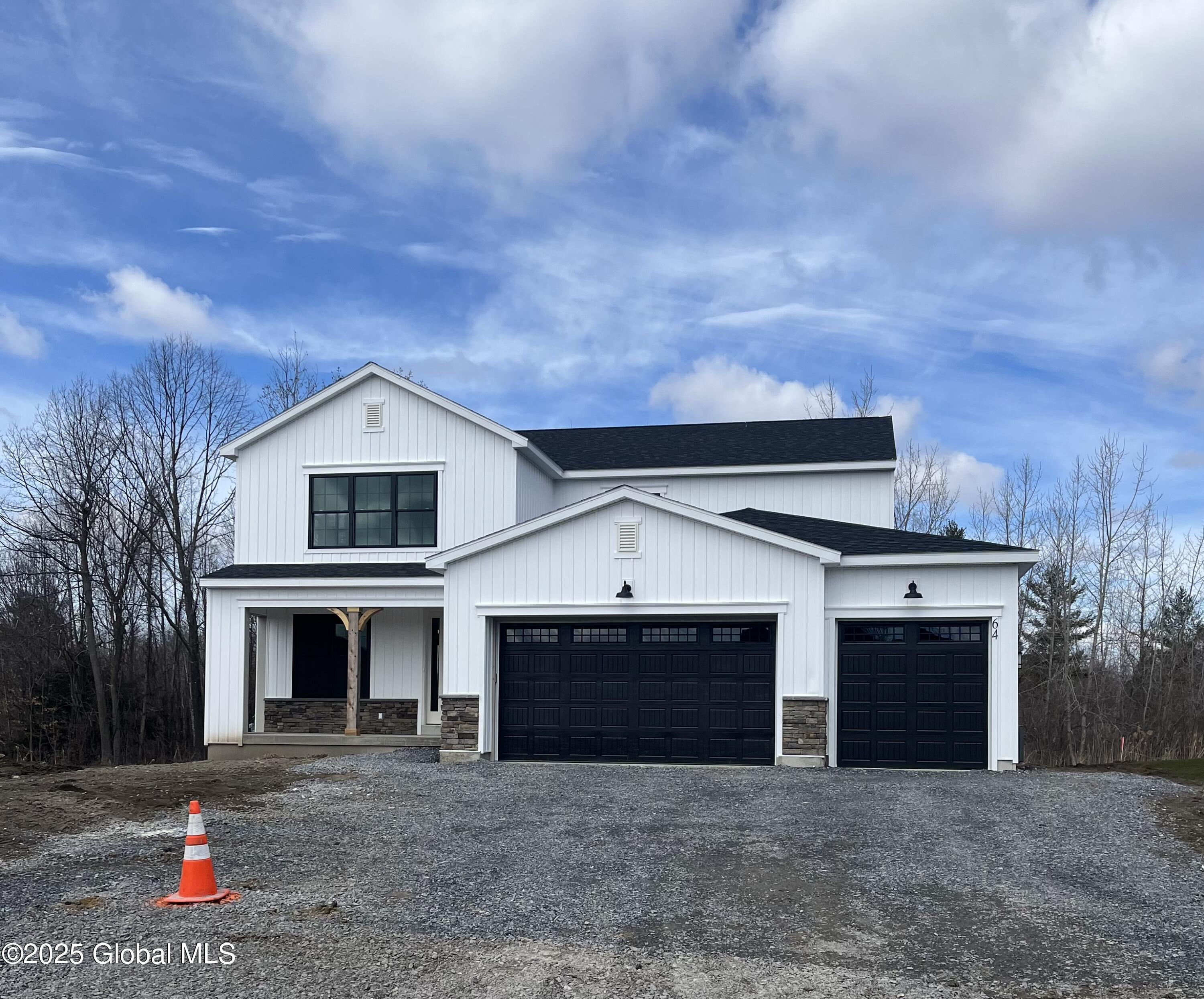 46 Windrow Way, Mechanicville, New York image 1