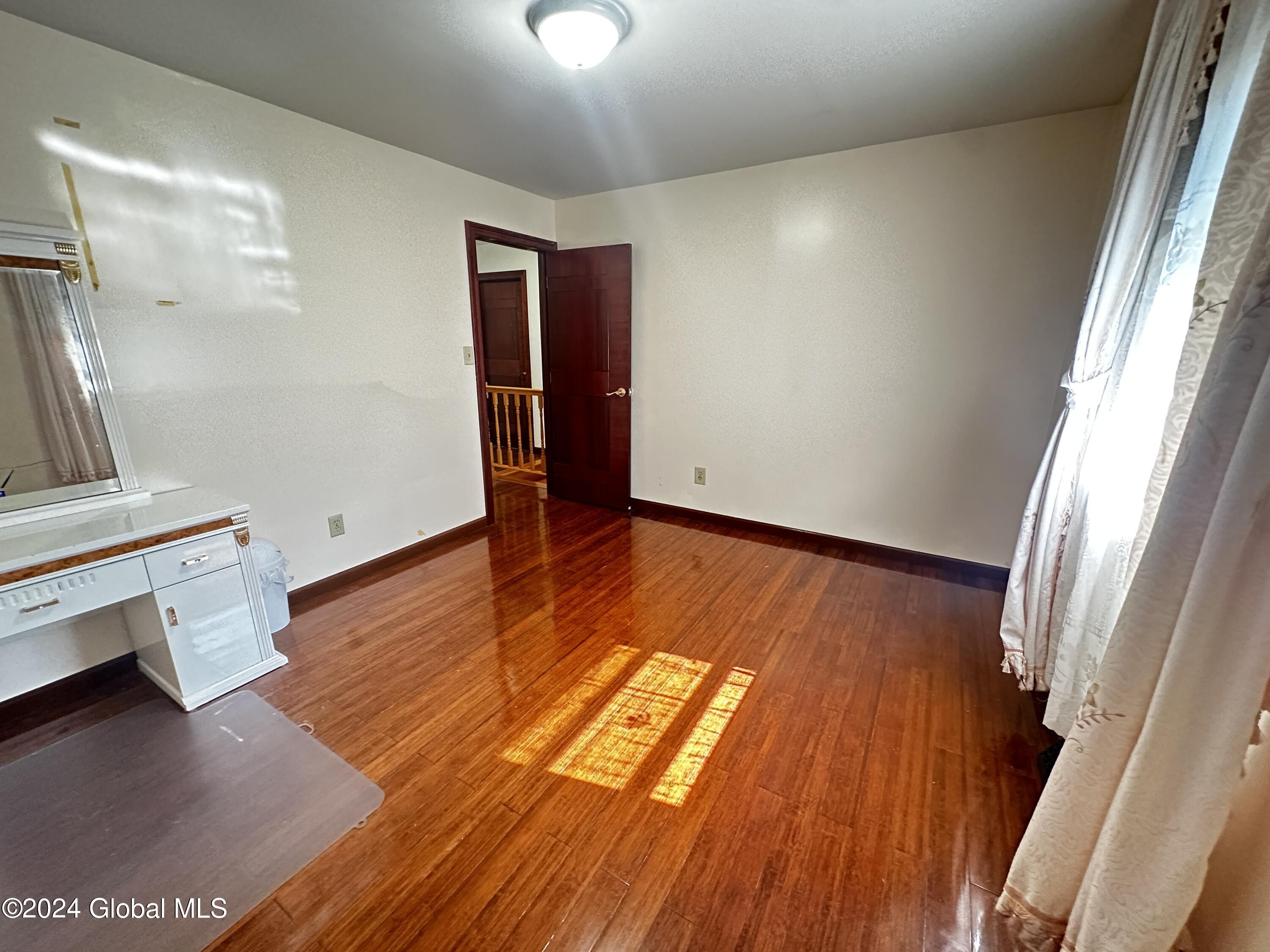 16 Warwick Way, Schenectady, New York image 38