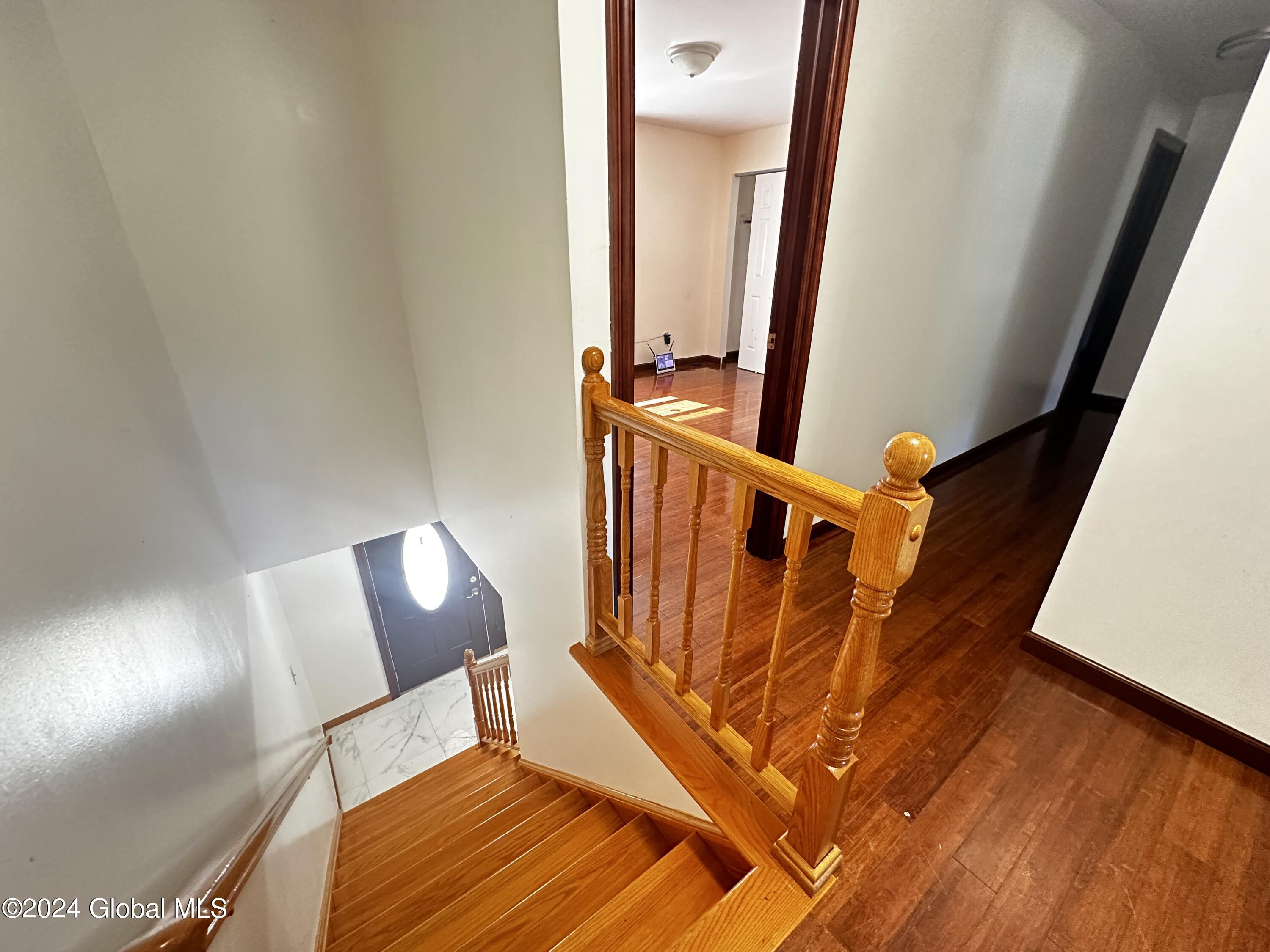 16 Warwick Way, Schenectady, New York image 49