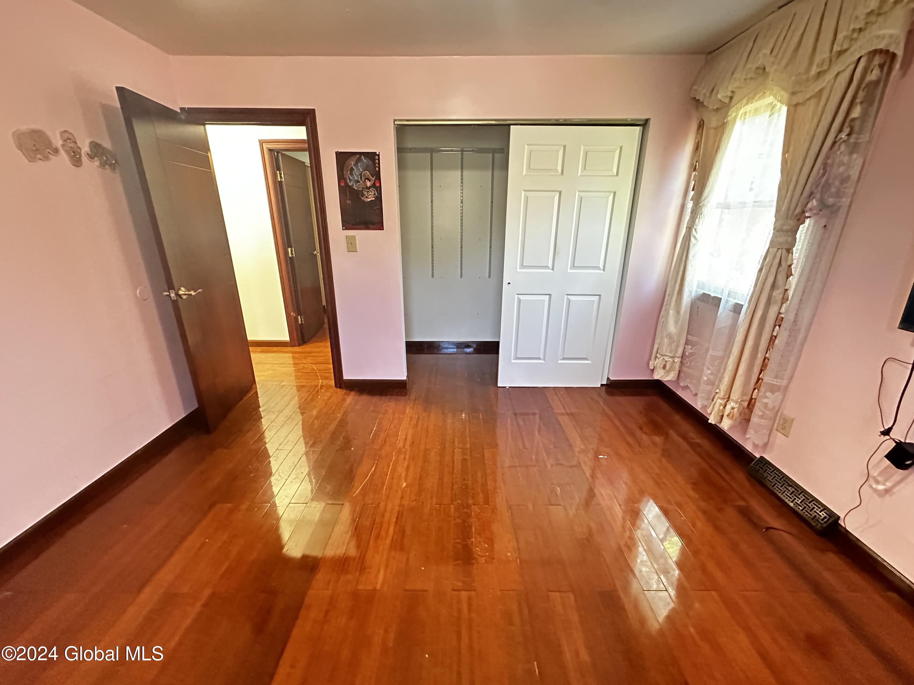 16 Warwick Way, Schenectady, New York image 44