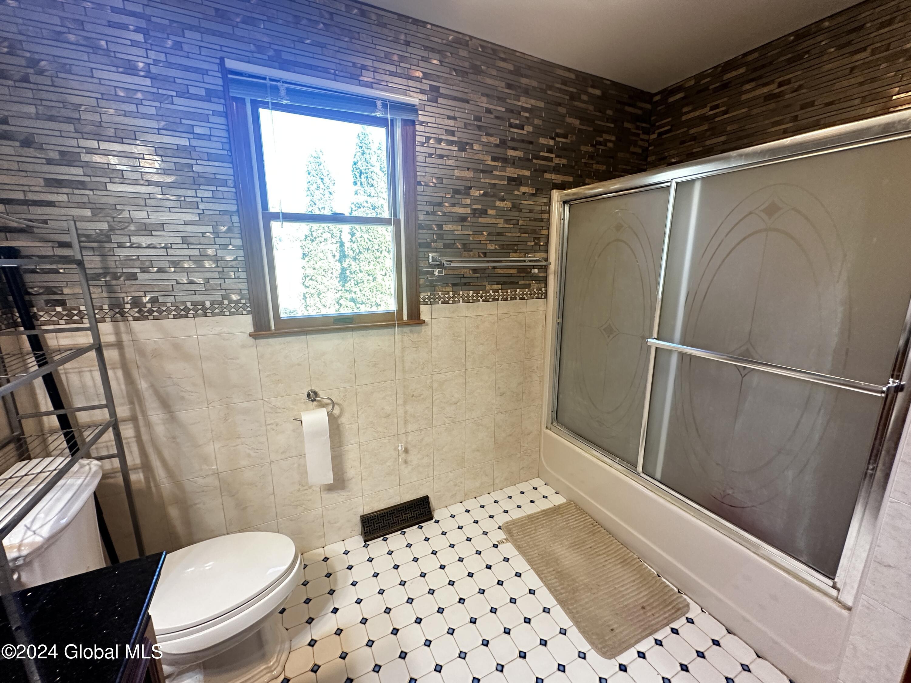 16 Warwick Way, Schenectady, New York image 34
